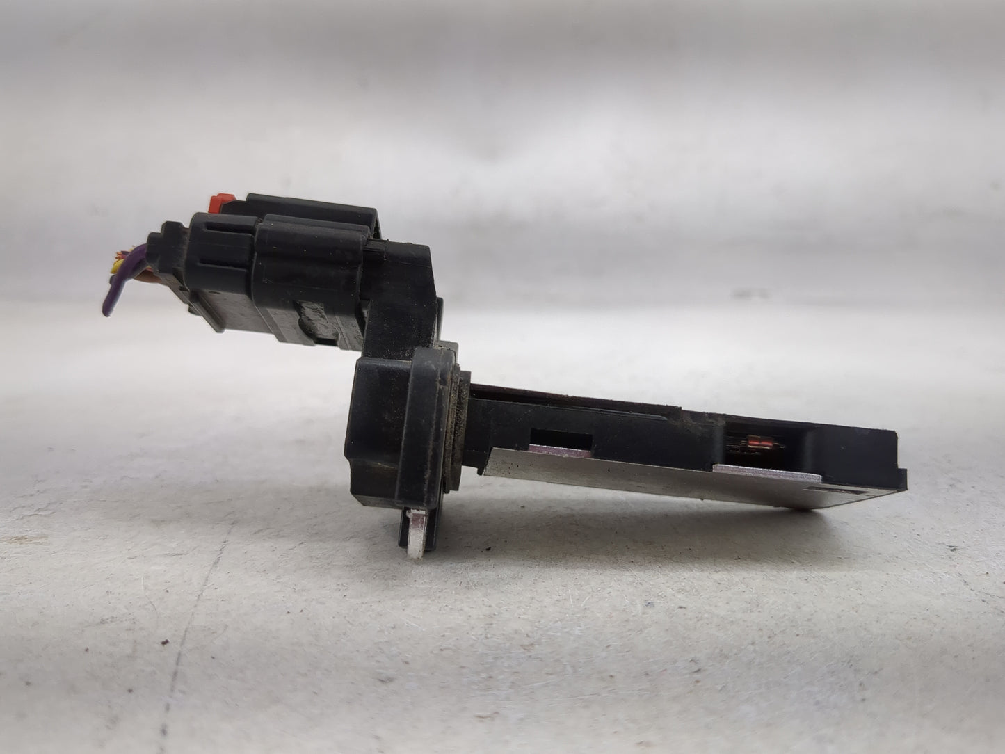 2012-2022 Gmc Acadia Mass Air Flow Meter Maf 1486026 - Oemusedautoparts1.com