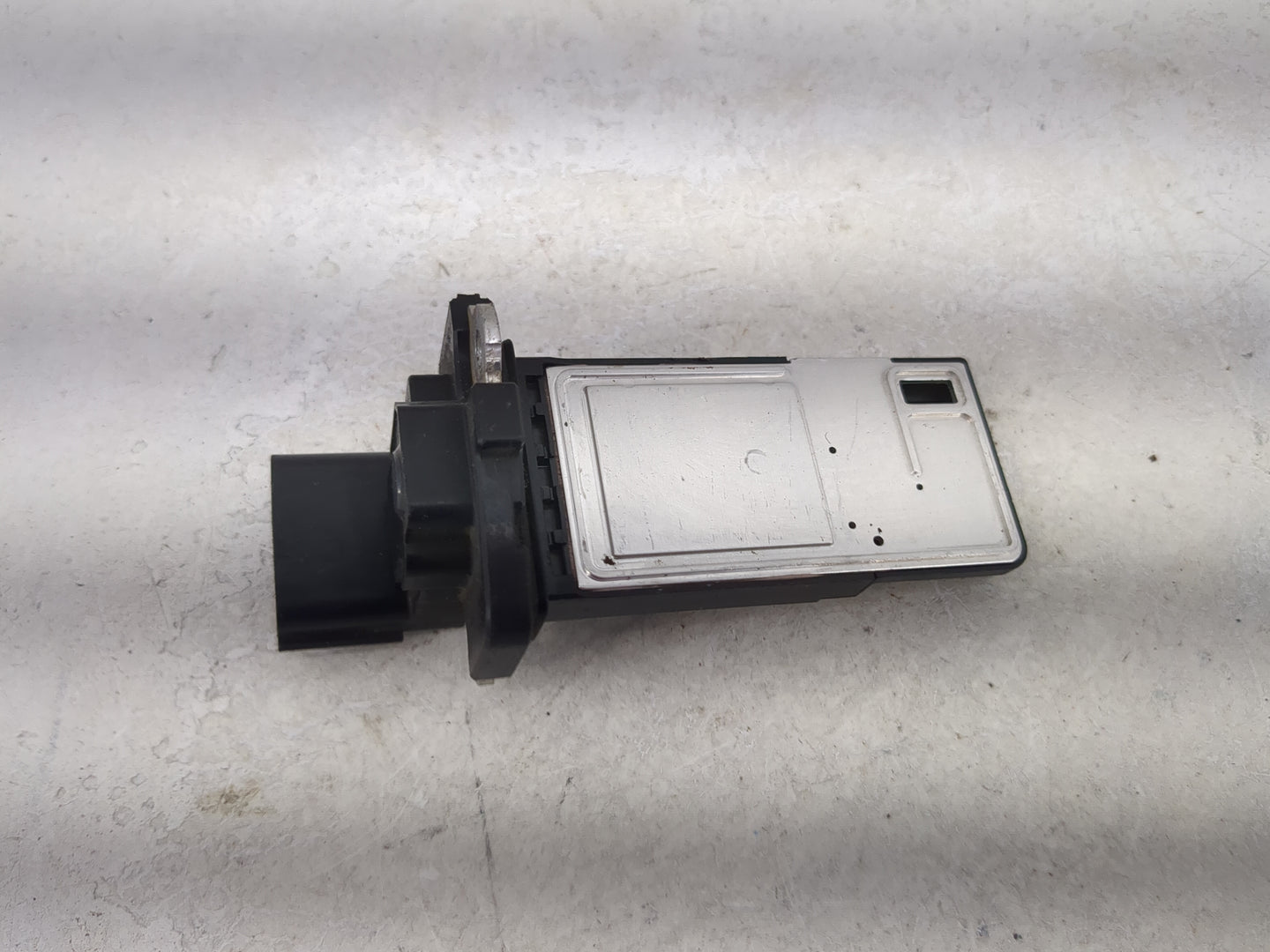 2012-2022 Gmc Acadia Mass Air Flow Meter Maf 1486198 - Oemusedautoparts1.com