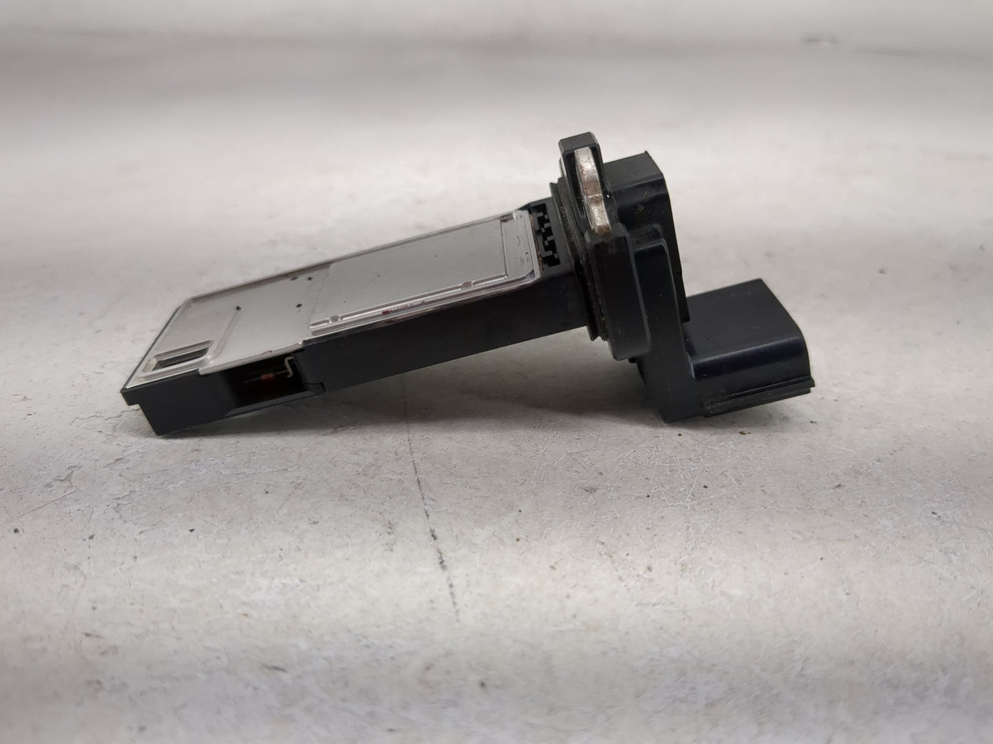 2012-2022 Gmc Acadia Mass Air Flow Meter Maf 1486198 - Oemusedautoparts1.com