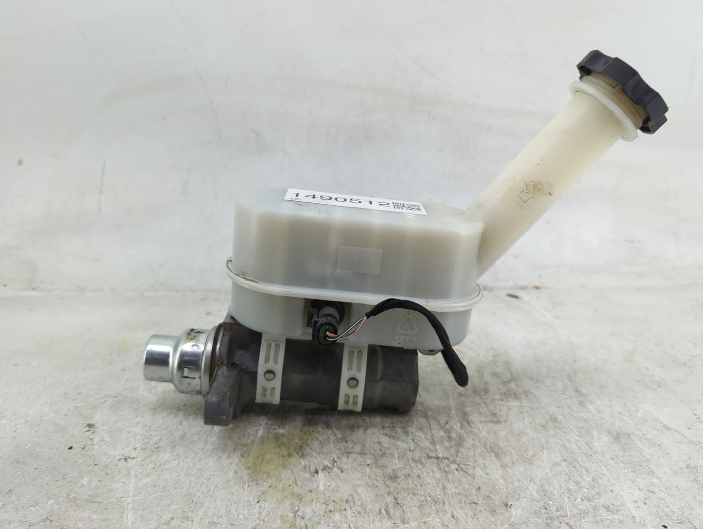 2009-2017 Gmc Acadia Brake Master Cylinder 1490512 - Oemusedautoparts1.com