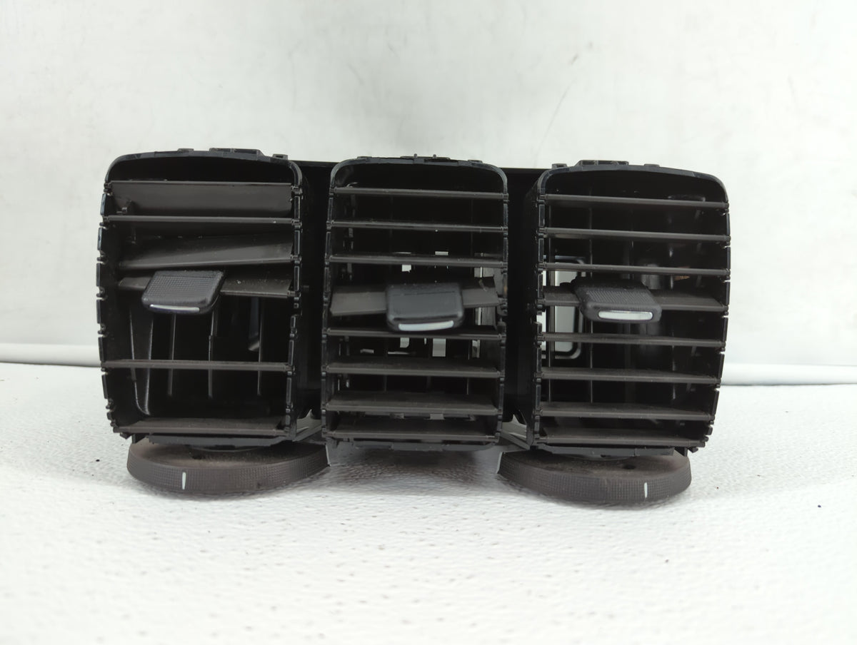 2016 Gmc Acadia CENTER DASH VENTS Black - Oemusedautoparts1.com