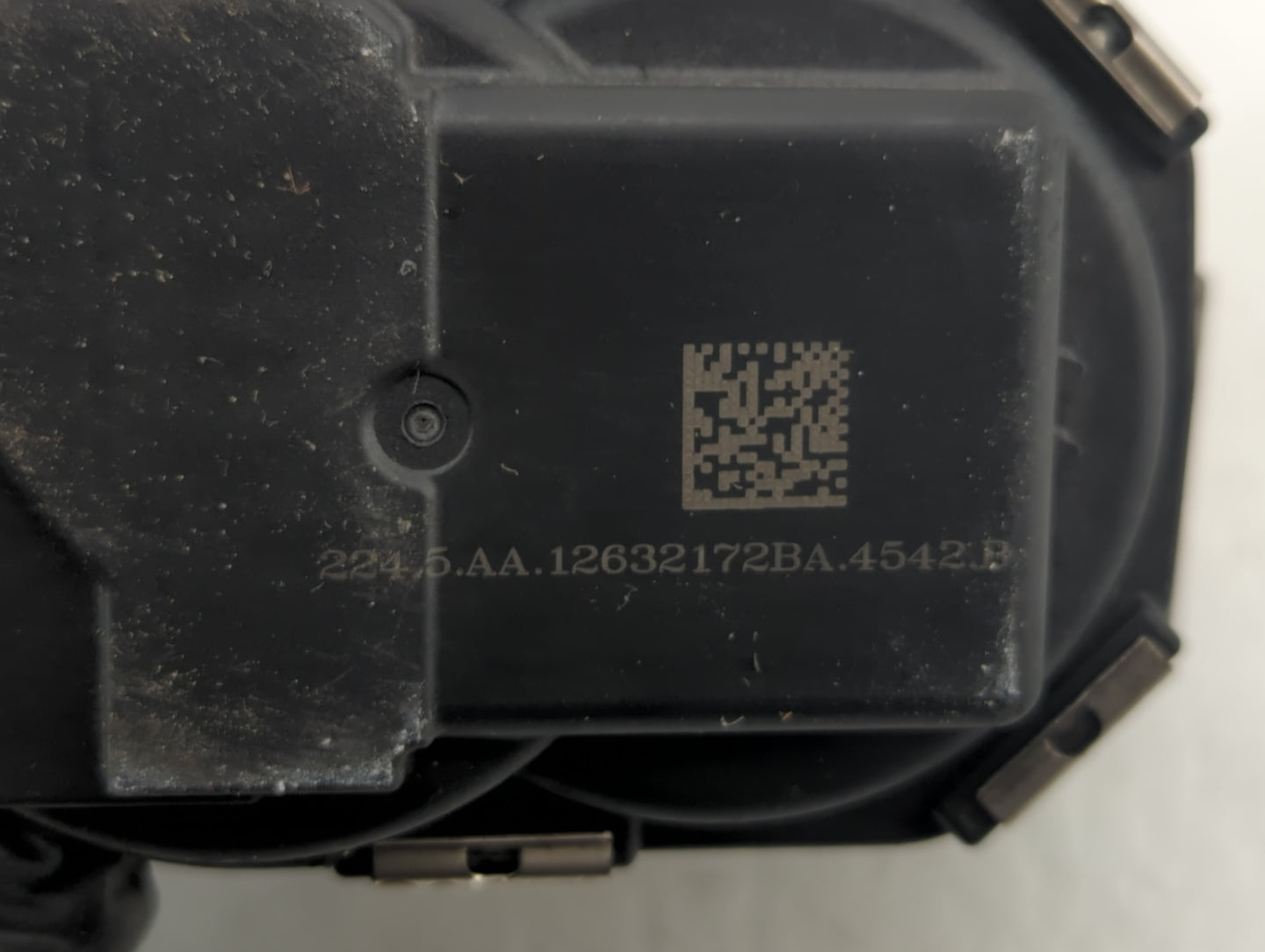 2012-2017 Gmc Acadia Throttle Body P/N:12670981AA 12632172BA Fits Fits 2012 2013 2014 2015 2016 2017 2018 2019 OEM Used Auto