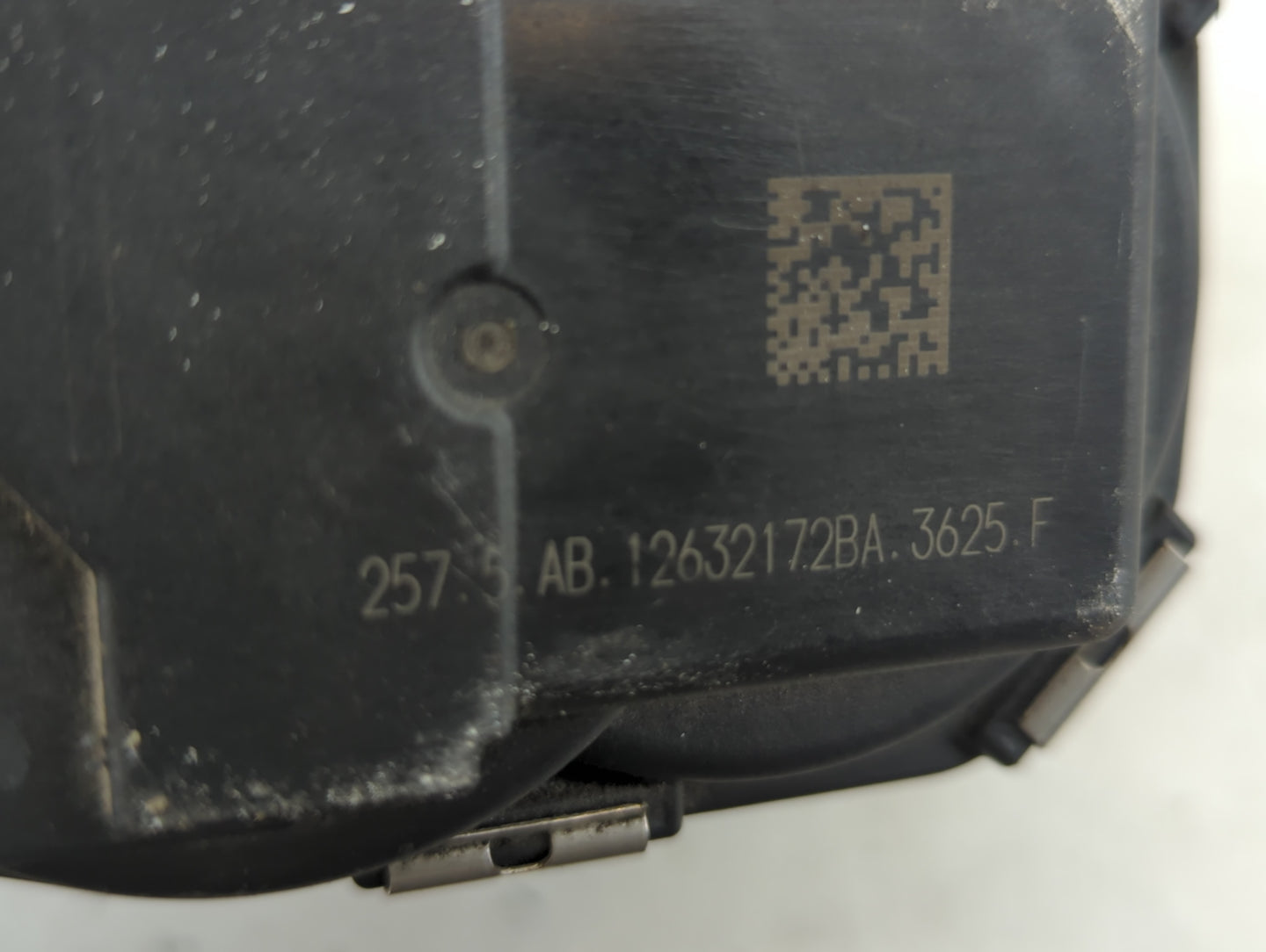 2012-2017 Gmc Acadia Throttle Body P/N:12632172BA Fits Fits 2012 2013 2014 2015 2016 2017 2018 2019 2020 2021 2022 OEM Used 