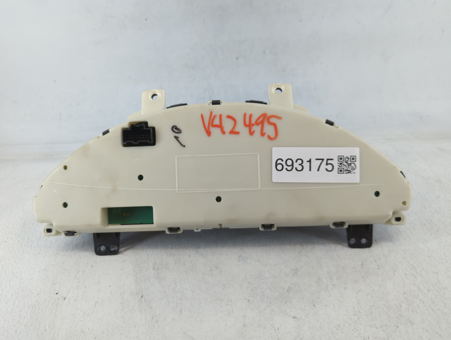 2014-2016 Gmc Acadia Instrument Cluster Speedometer Gauges P/N:23172989 2432850 Fits Fits 2014 2015 2016 OEM Used Auto Parts