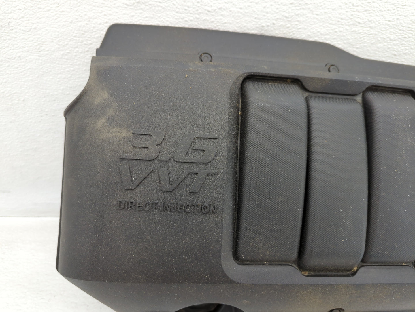 2016 Gmc Acadia Engine Cover - Oemusedautoparts1.com