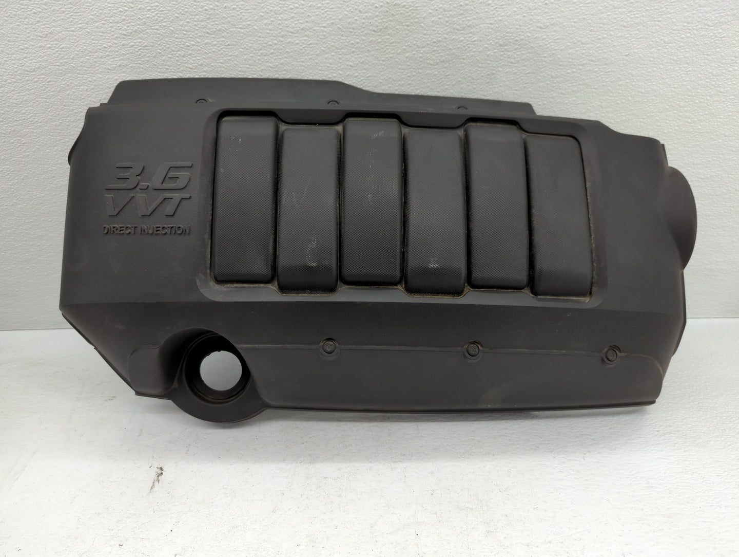 2016 Gmc Acadia Engine Cover - Oemusedautoparts1.com