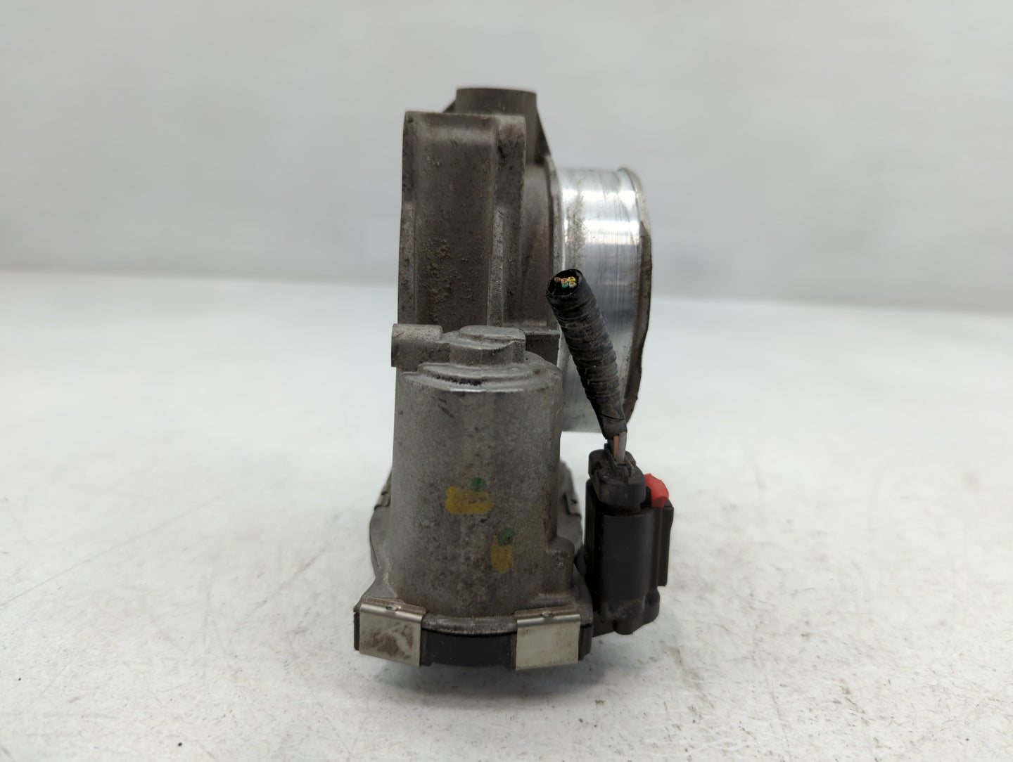 2012-2017 Gmc Acadia Throttle Body P/N:12632172BA Fits Fits 2012 2013 2014 2015 2016 2017 2018 2019 2020 2021 2022 OEM Used 