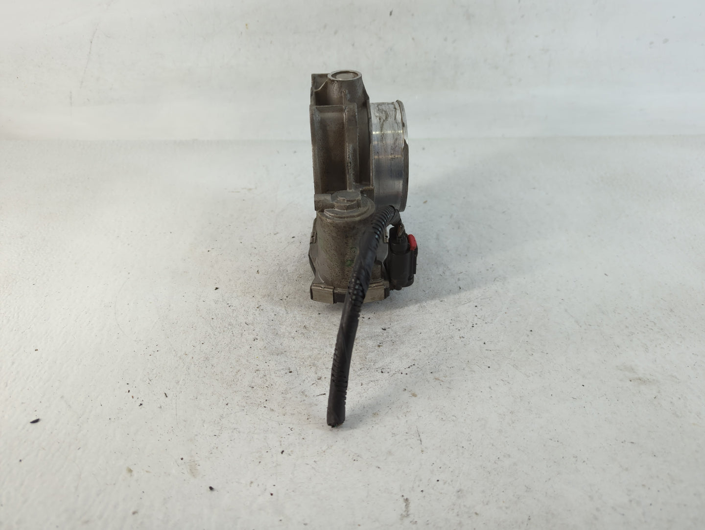 2012-2017 Gmc Acadia Throttle Body P/N:12632172BA Fits Fits 2012 2013 2014 2015 2016 2017 2018 2019 2020 2021 2022 OEM Used 