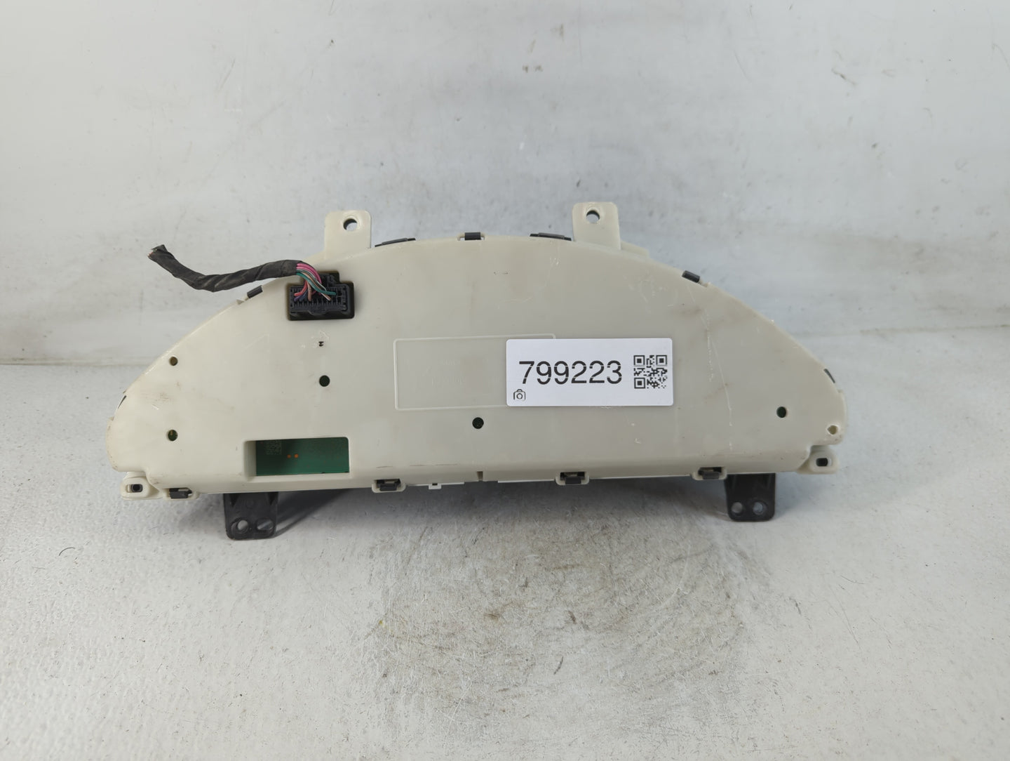 2014-2017 Gmc Acadia Instrument Cluster Speedometer Gauges P/N:23172989 2432850 Fits Fits 2014 2015 2016 2017 OEM Used Auto 