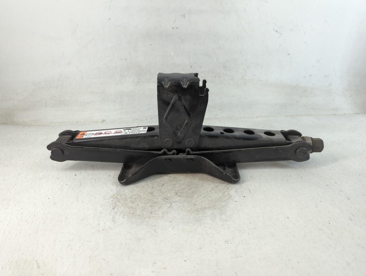 2016 Gmc Acadia Spare Scissor Car Jack - Oemusedautoparts1.com