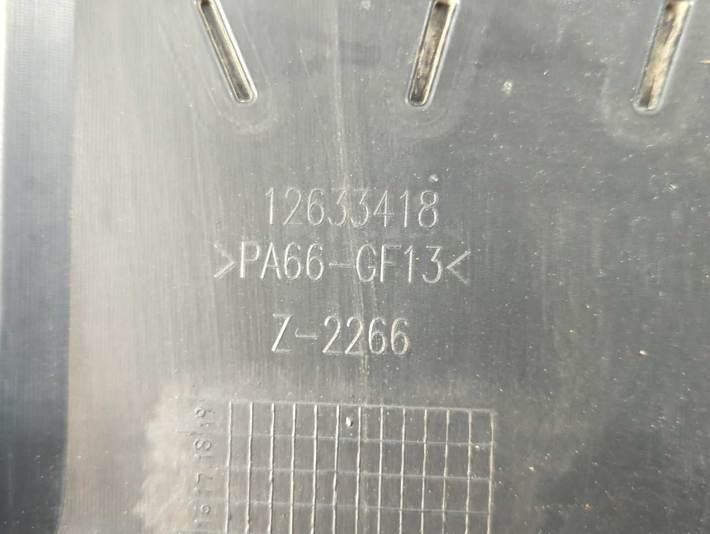 2016 Gmc Acadia Engine Cover - Oemusedautoparts1.com