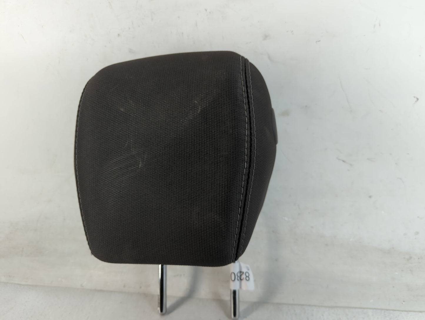 2015-2017 Gmc Acadia Headrest Head Rest Front Driver Passenger Seat Fits Fits 2015 2016 2017 OEM Used Auto Parts - Oemusedau