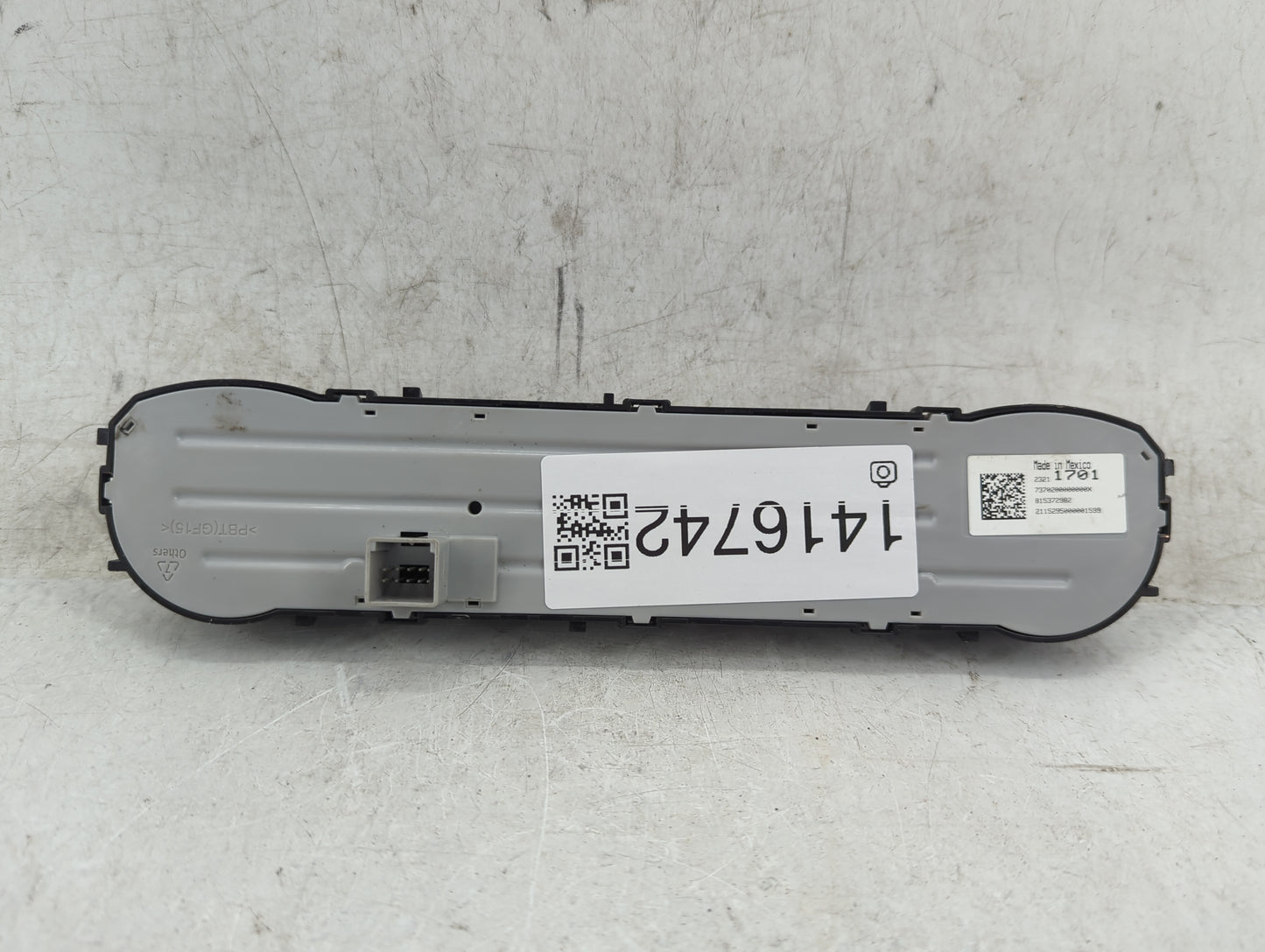 2016 Gmc Canyon Climate Control Module Temperature AC/Heater Replacement P/N:23211701 Fits OEM Used Auto Parts - Oemusedauto