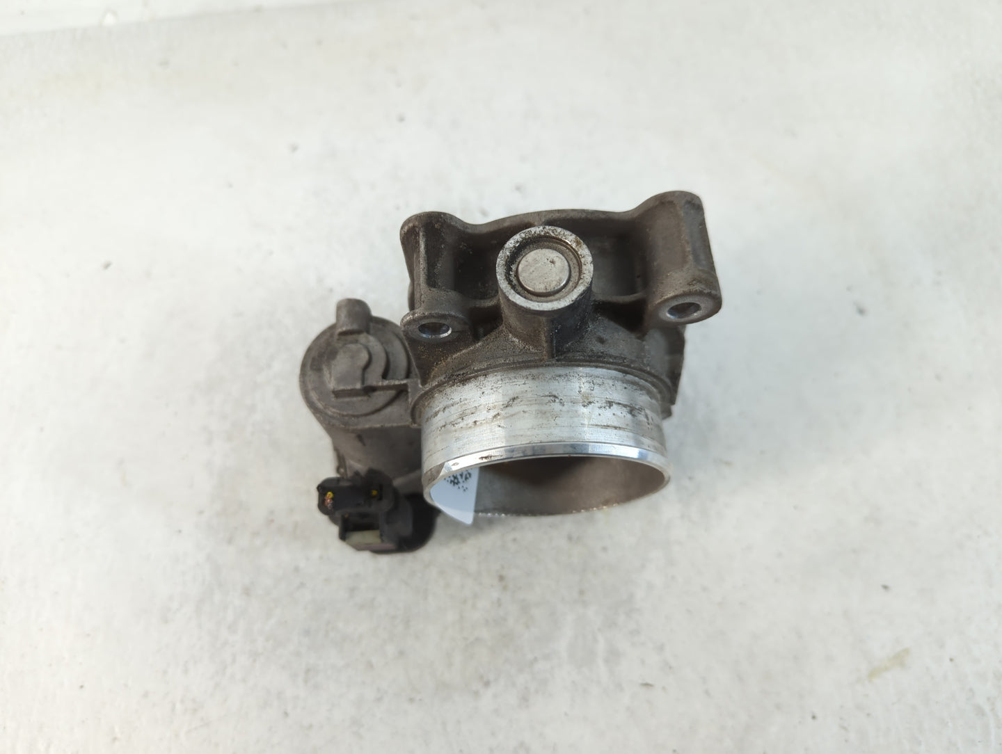 2016-2022 Gmc Canyon Throttle Body P/N:12627217DA Fits Fits 2016 2017 2018 2019 2020 2021 2022 OEM Used Auto Parts - Oemused