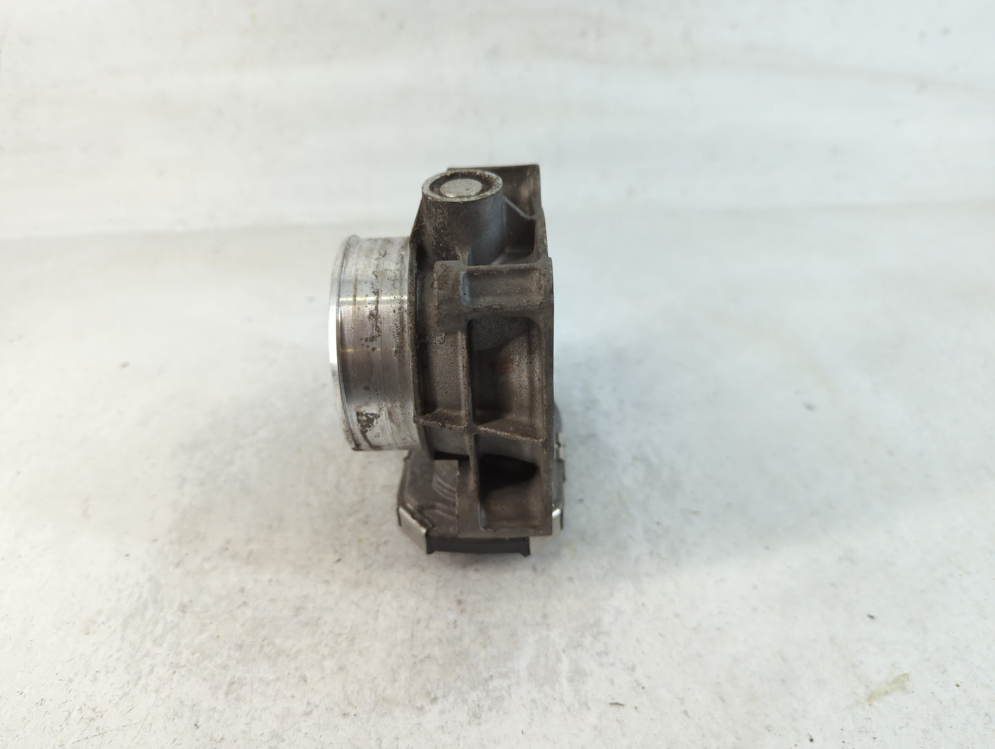 2016-2022 Gmc Canyon Throttle Body P/N:12627217DA Fits Fits 2016 2017 2018 2019 2020 2021 2022 OEM Used Auto Parts - Oemused
