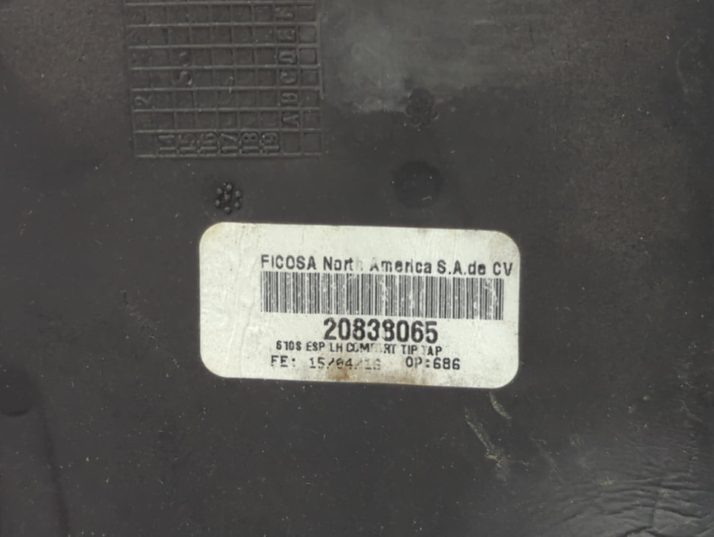 2008-2019 Gmc Savana 2500 Driver Left Side View Manual Door Mirror Black - Oemusedautoparts1.com