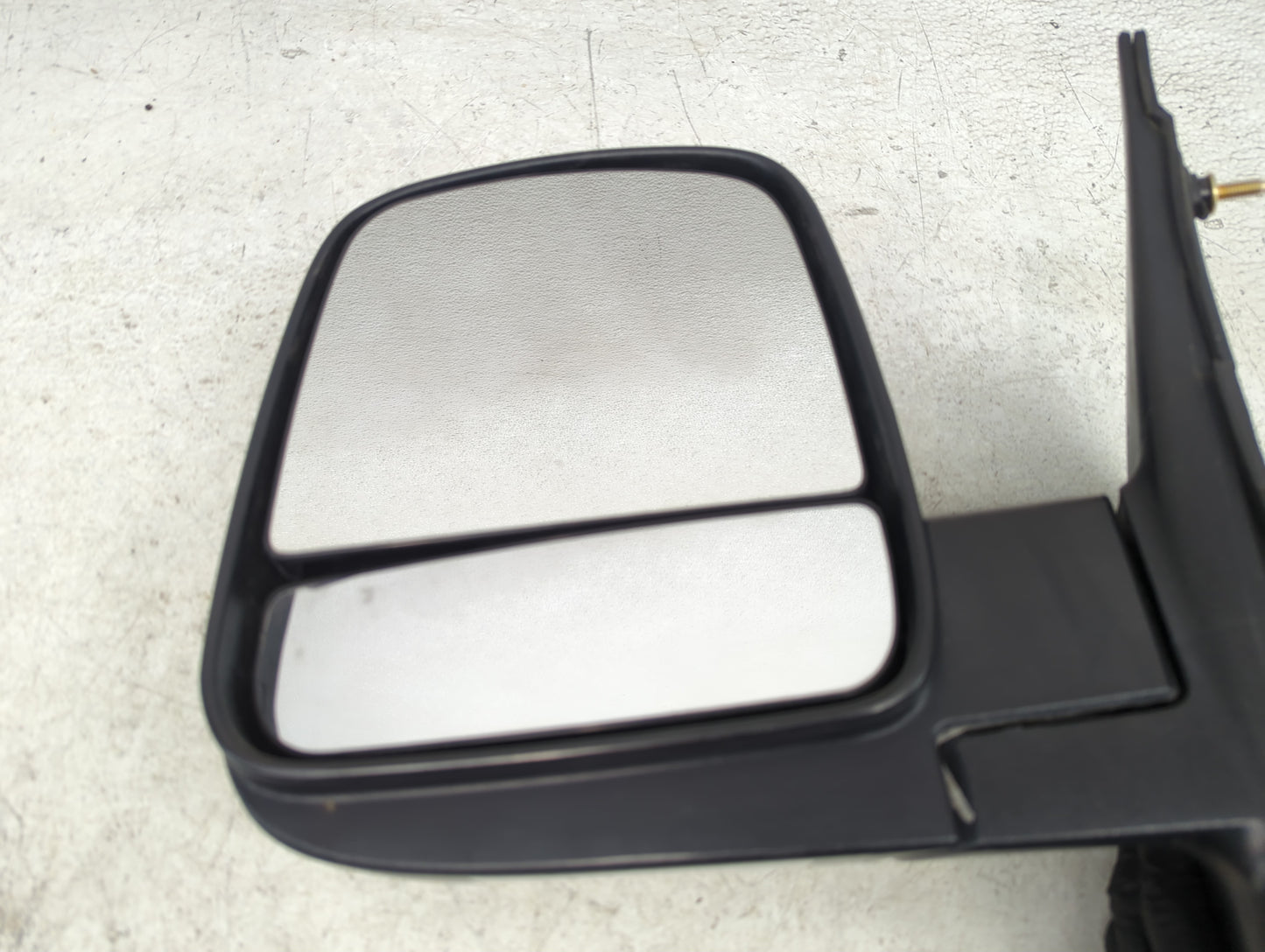 2008-2019 Gmc Savana 2500 Driver Left Side View Manual Door Mirror Black - Oemusedautoparts1.com