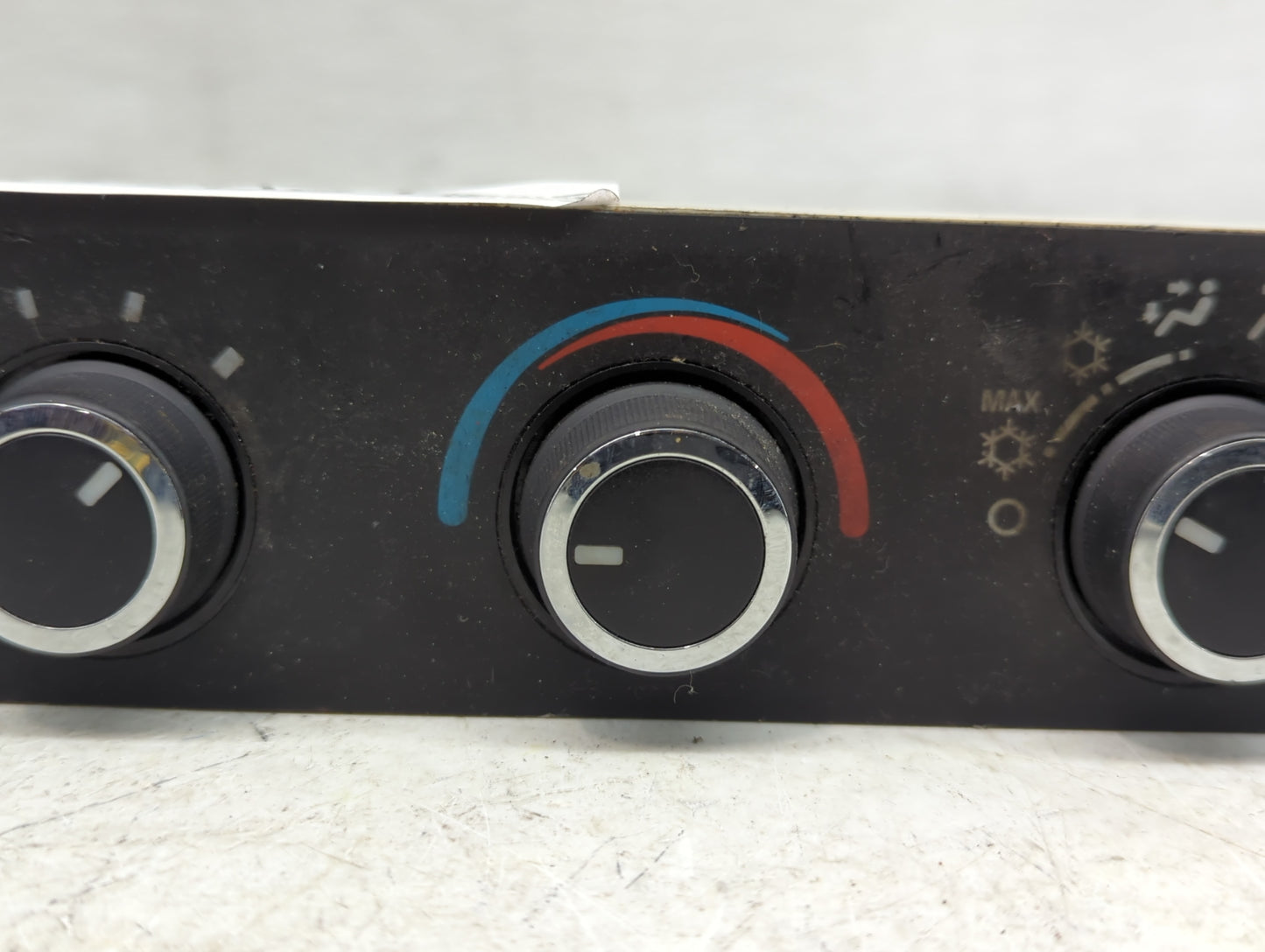 2008-2019 Gmc Savana 2500 Climate Control Module Temperature AC/Heater Replacement P/N:16202950 Fits OEM Used Auto Parts - O