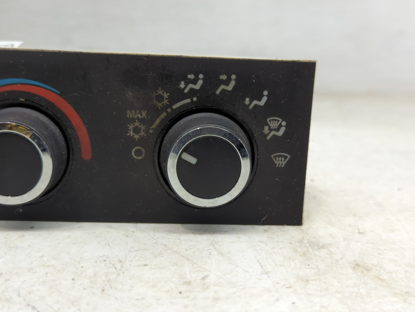 2008-2019 Gmc Savana 2500 Climate Control Module Temperature AC/Heater Replacement P/N:16202950 Fits OEM Used Auto Parts - O