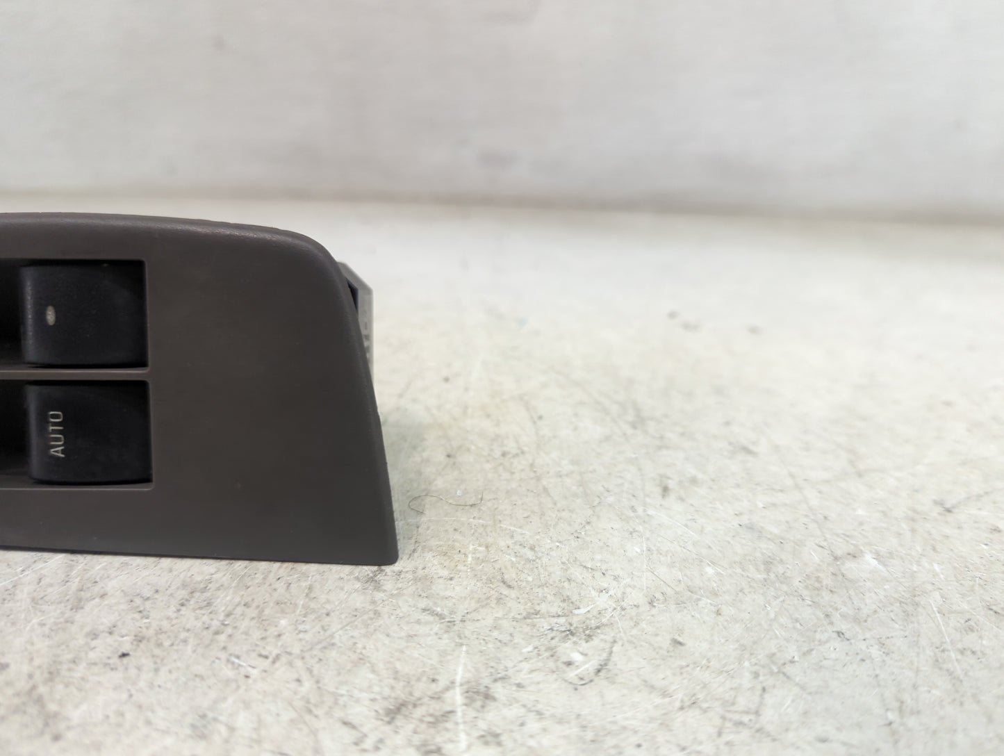 2008-2019 Gmc Savana 2500 Master Power Window Switch Replacement Driver Side Left P/N:8407535 8407535 N8265 Fits OEM Used Au