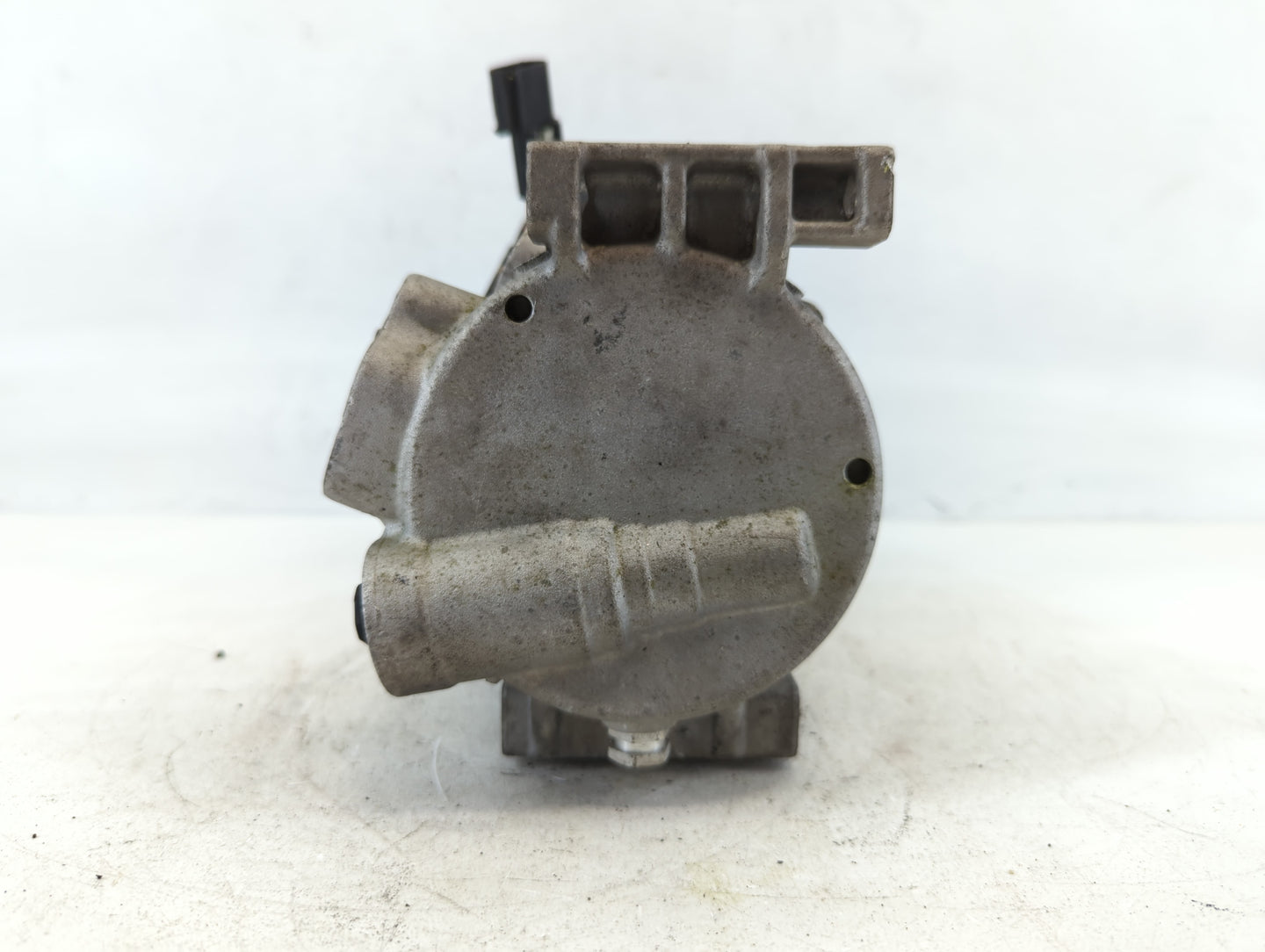 2010-2016 Gmc Savana 2500 Air Conditioning A/c Ac Compressor Oem - Oemusedautoparts1.com
