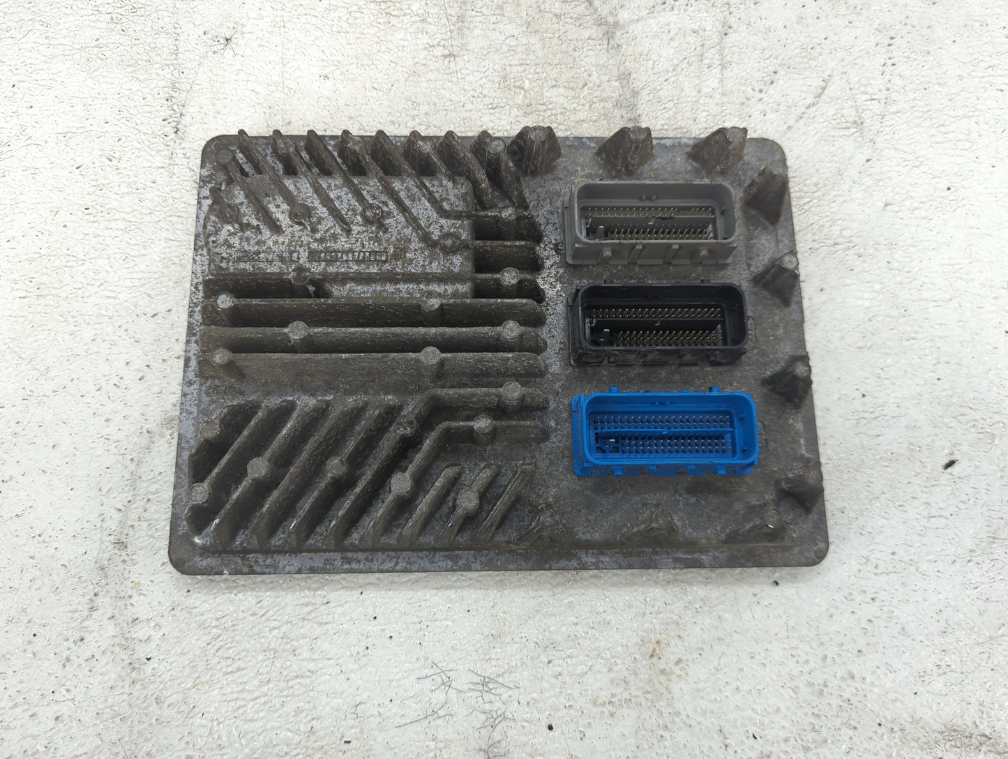 2016 Gmc Sier15 PCM Engine Control Computer ECU ECM PCU OEM P/N:12673228 12672537 Fits OEM Used Auto Parts - Oemusedautopart