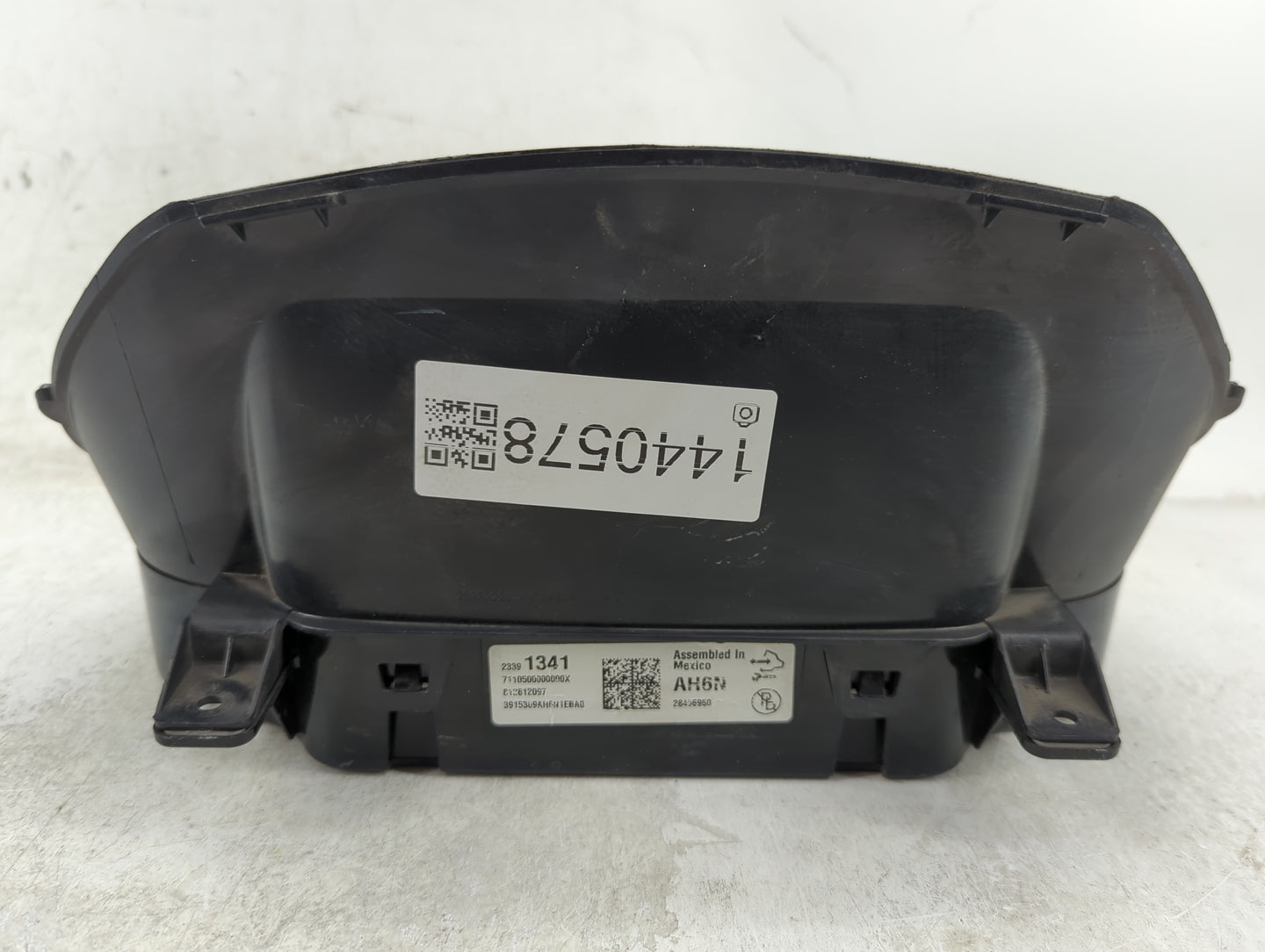 2016 Gmc Sierra Instrument Cluster Speedometer Gauges P/N:23391341 28406950, 3915309AH6N1EBA0, 812812097 Fits OEM Used Auto 