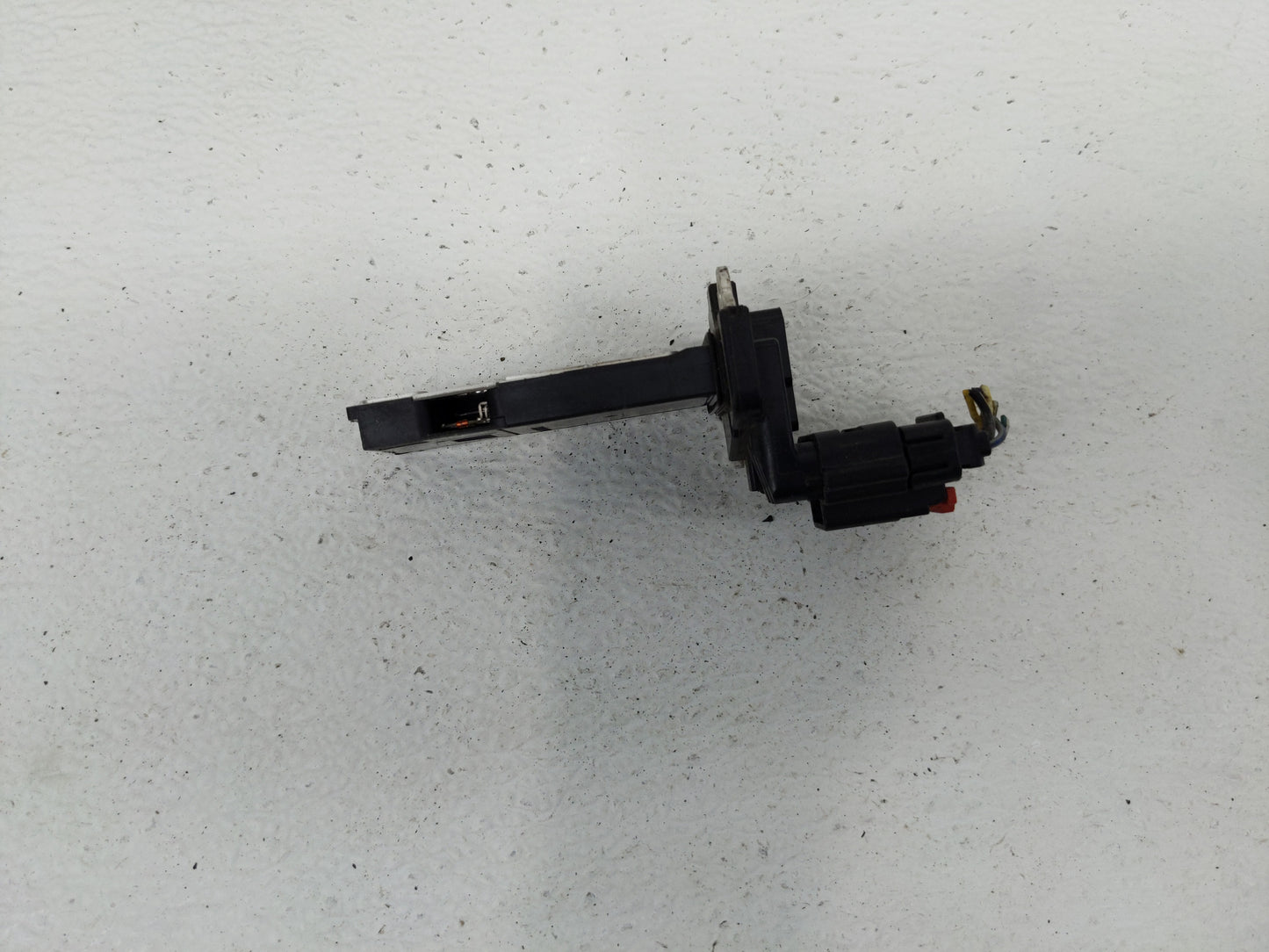 2014-2019 Gmc Sierra 1500 Mass Air Flow Meter Maf - Oemusedautoparts1.com