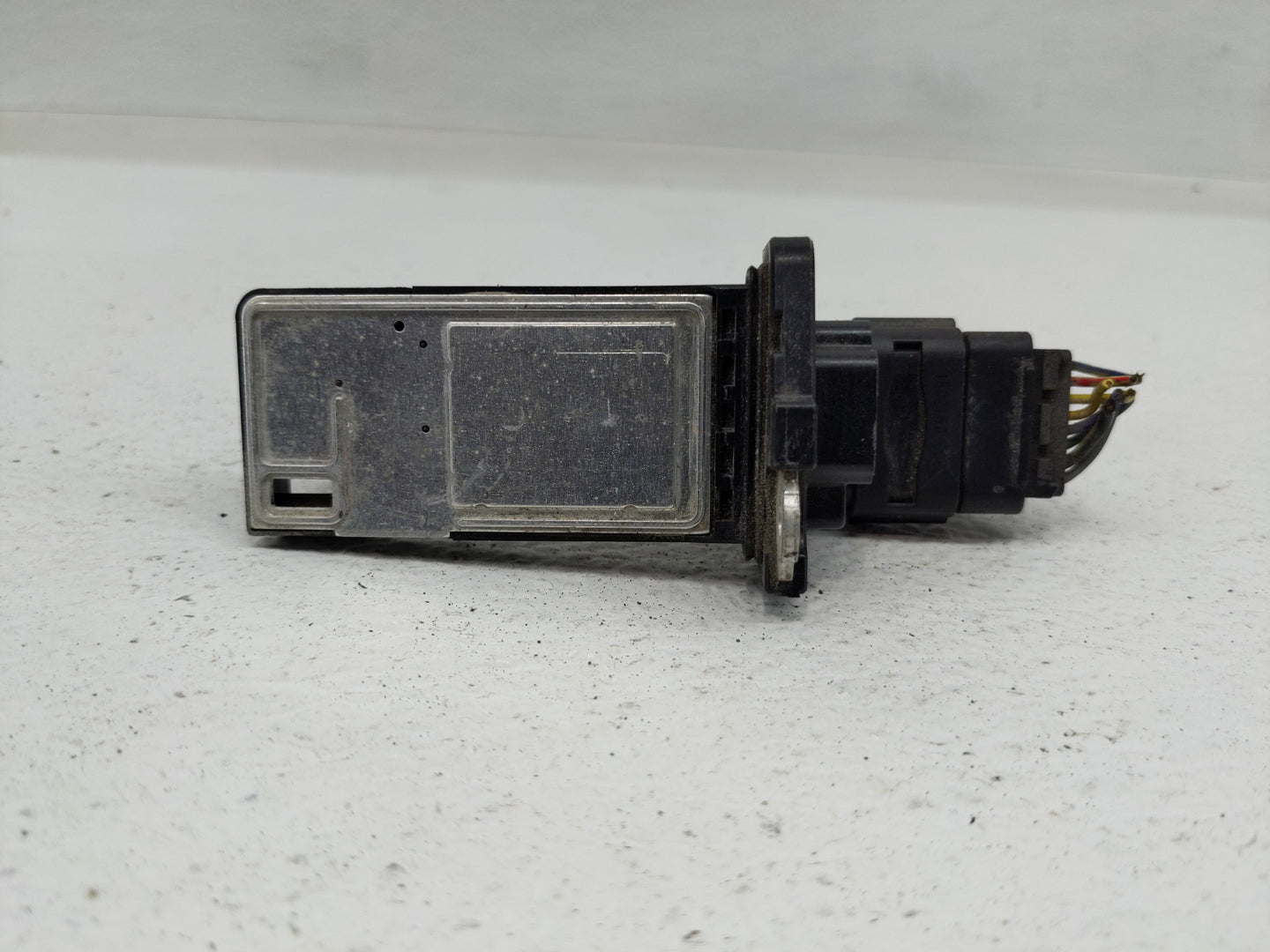 2014-2019 Gmc Sierra 1500 Mass Air Flow Meter Maf - Oemusedautoparts1.com