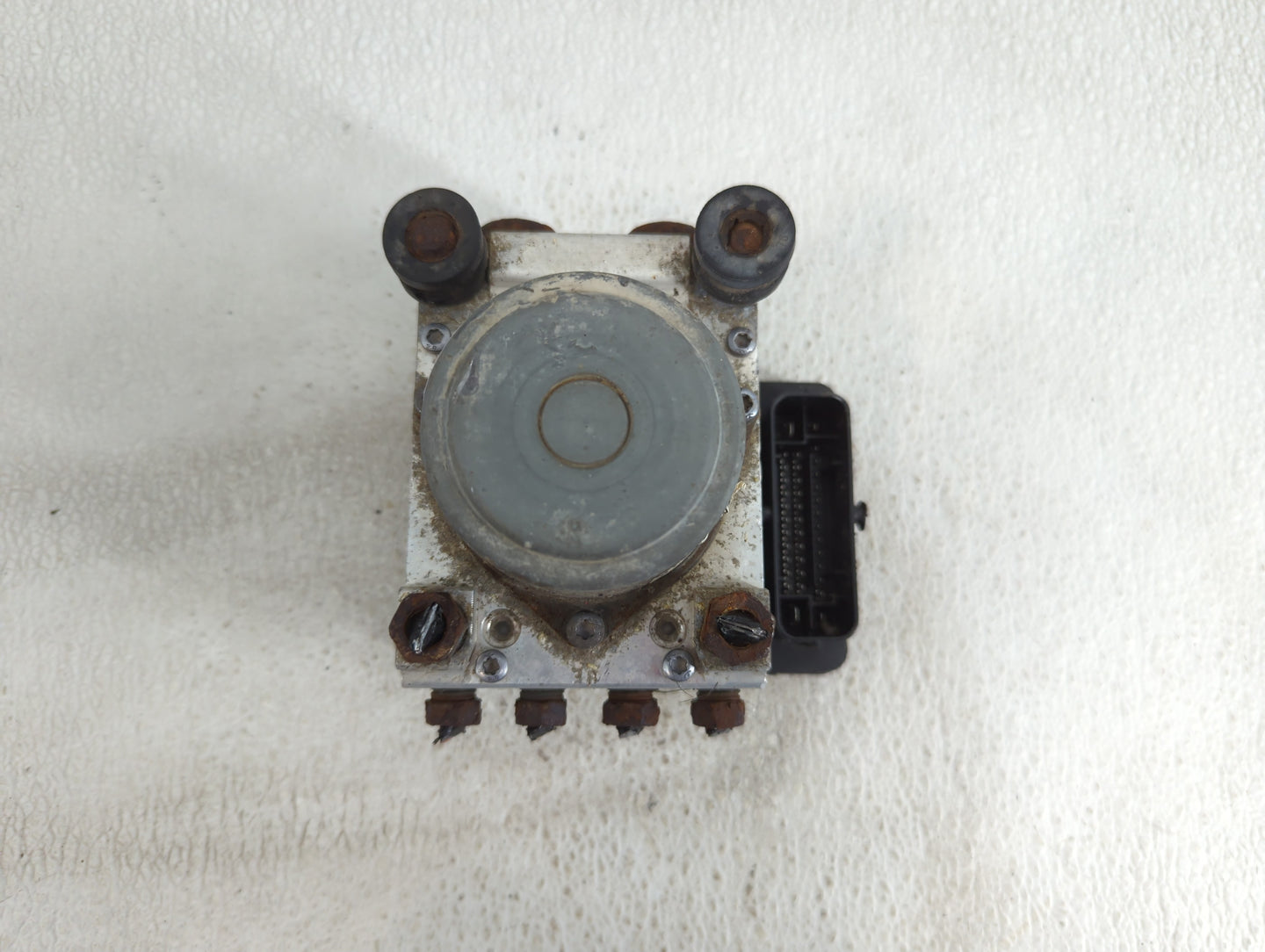 2016 Gmc Sierra 1500 ABS Pump Control Module Replacement P/N:122505659 23388971 Fits Fits 2017 2018 OEM Used Auto Parts - Oe