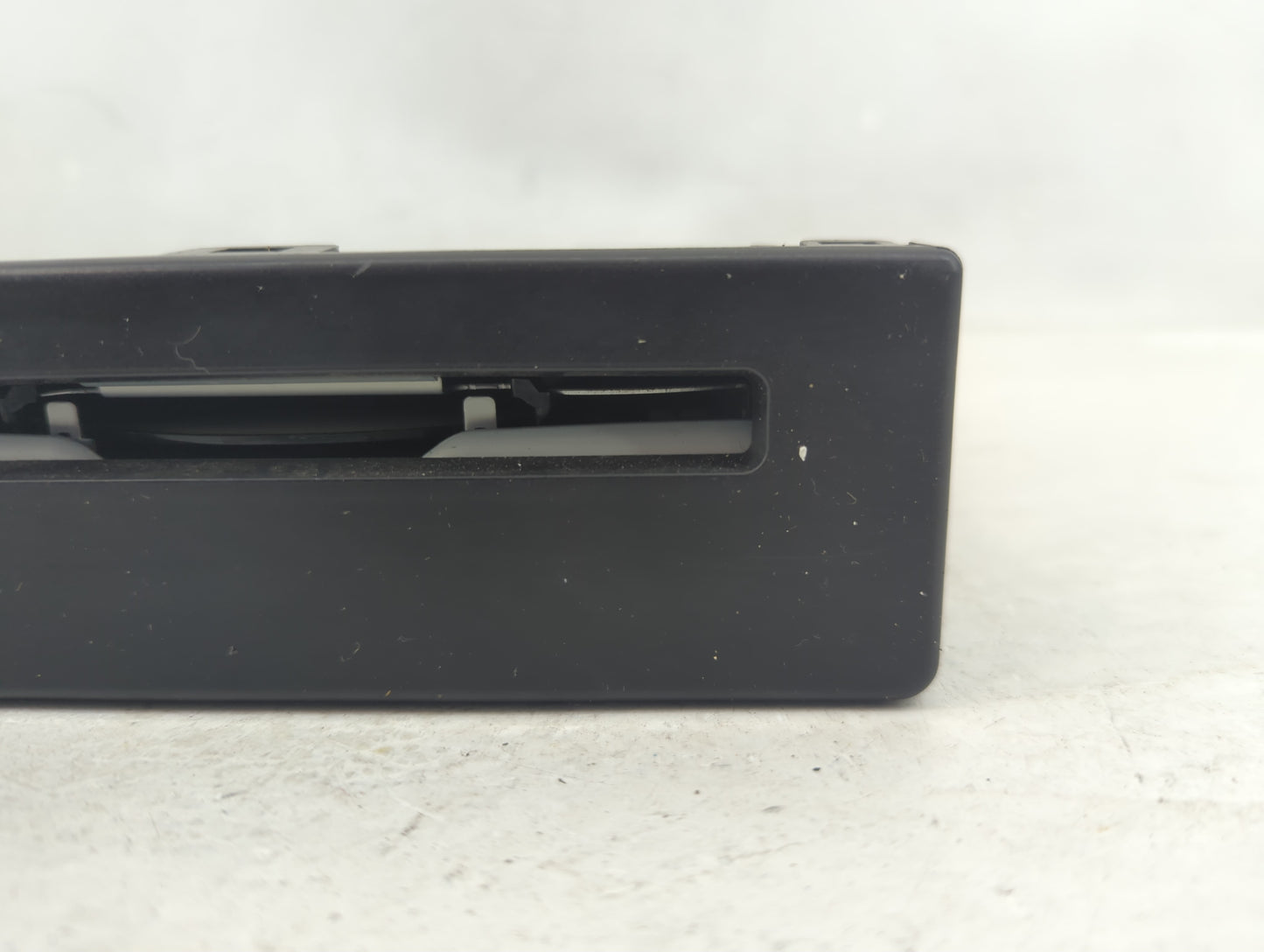 2015-2019 Gmc Sierra 1500 Radio AM FM Cd Player Receiver Replacement P/N:84016435 Fits Fits 2015 2016 2017 2018 2019 2020 OE