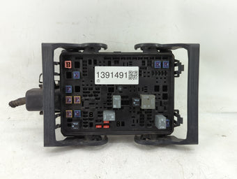 compare product 2016 Gmc Sierra 1500 Fusebox Fuse Box Panel Relay Module P/N:23285566 Fits Fits 2017 OEM Used Auto Parts