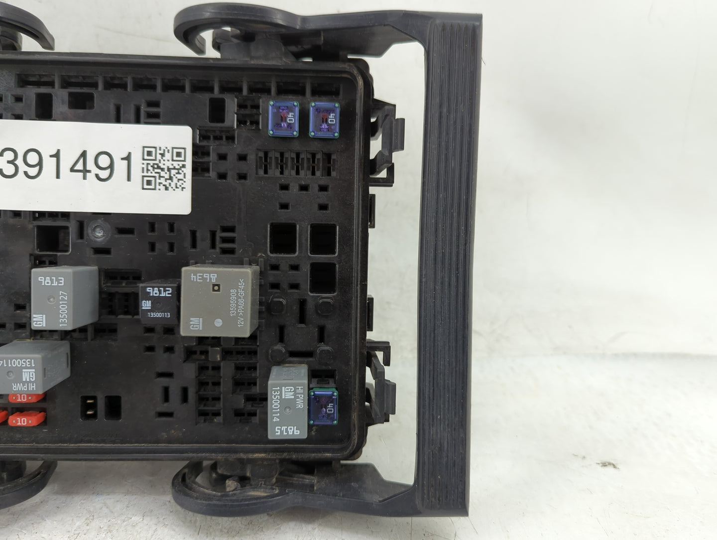 2016 Gmc Sierra 1500 Fusebox Fuse Box Panel Relay Module P/N:23285566 Fits Fits 2017 OEM Used Auto Parts - Oemusedautoparts1