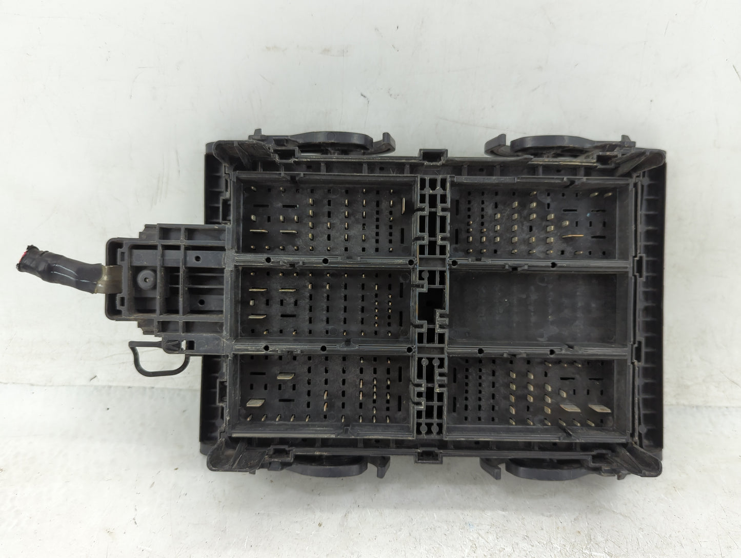 2016 Gmc Sierra 1500 Fusebox Fuse Box Panel Relay Module P/N:23285566 Fits Fits 2017 OEM Used Auto Parts - Oemusedautoparts1