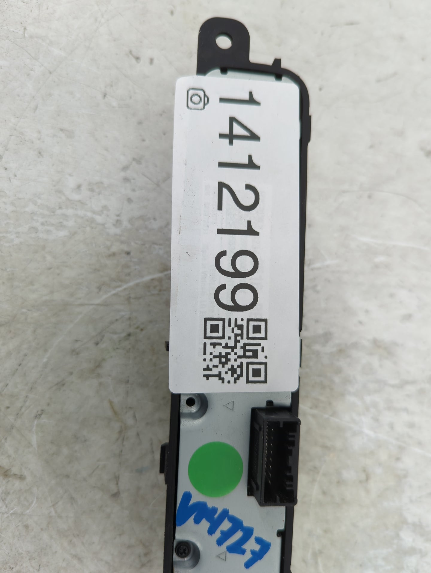 2016-2016 Gmc Sierra 1500 Radio Control Panel - Oemusedautoparts1.com