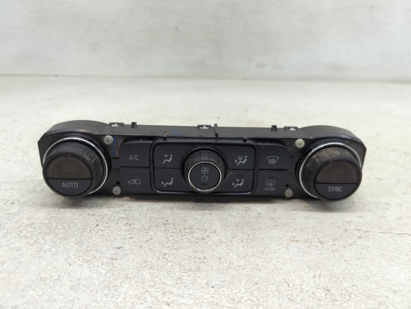 2014-2016 Gmc Sierra 1500 Climate Control Module Temperature AC/Heater Replacement P/N:815372982 23486616 Fits Fits 2014 201