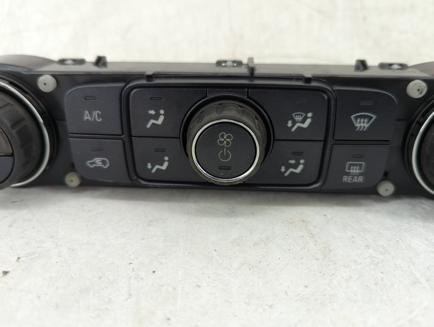 2014-2016 Gmc Sierra 1500 Climate Control Module Temperature AC/Heater Replacement P/N:23486616 815372982 Fits Fits 2014 201