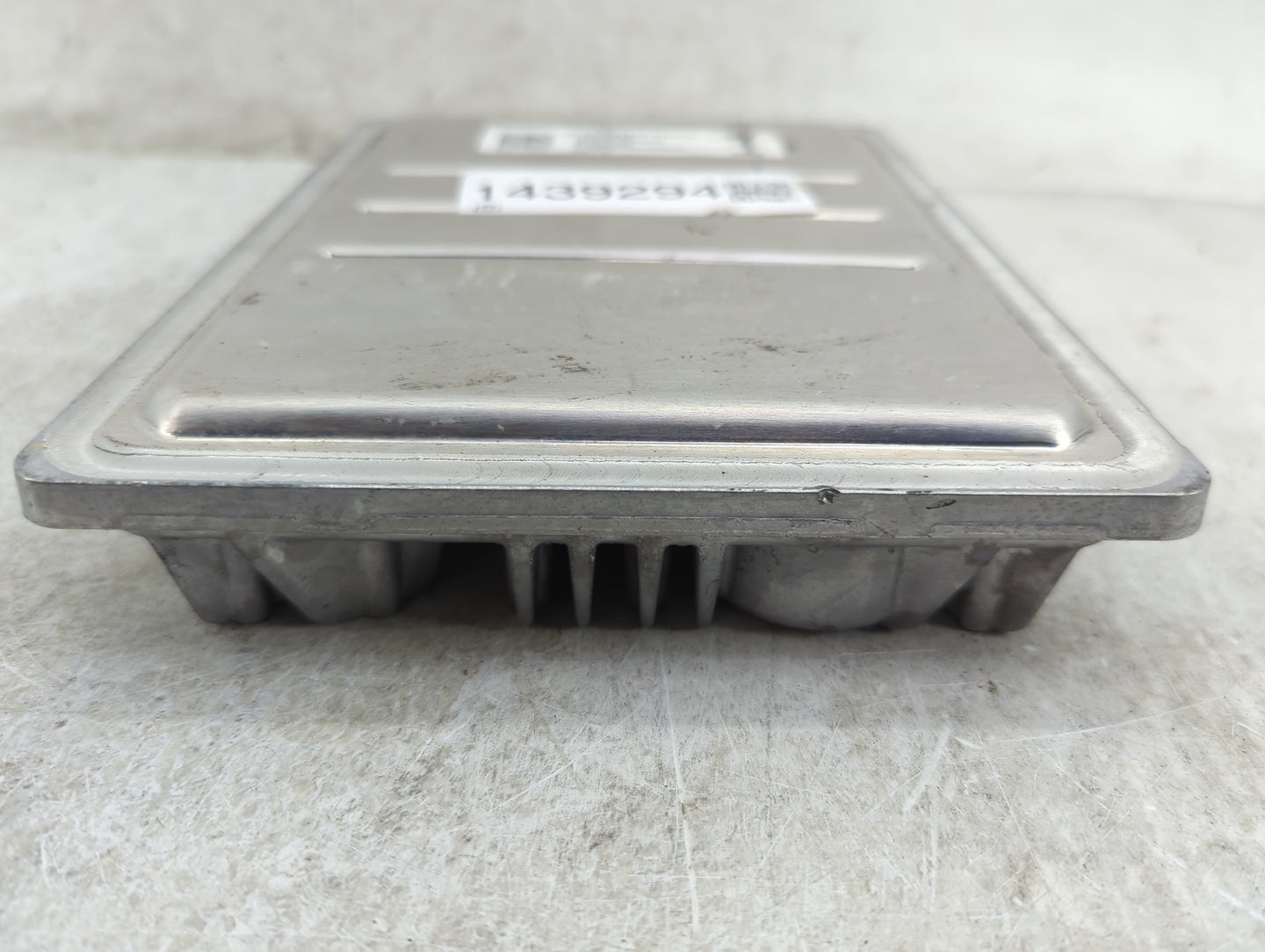 2014-2016 Gmc Sierra 1500 PCM Engine Control Computer ECU ECM PCU OEM P/N:12704477 13101010000000X Fits Fits 2014 2015 2016 