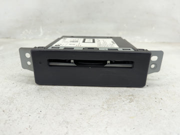 2016 Gmc Sierra 1500 Radio AM FM Cd Player Receiver Replacement P/N:13594481 Fits Fits 2017 OEM Used Auto Parts - Oemusedaut