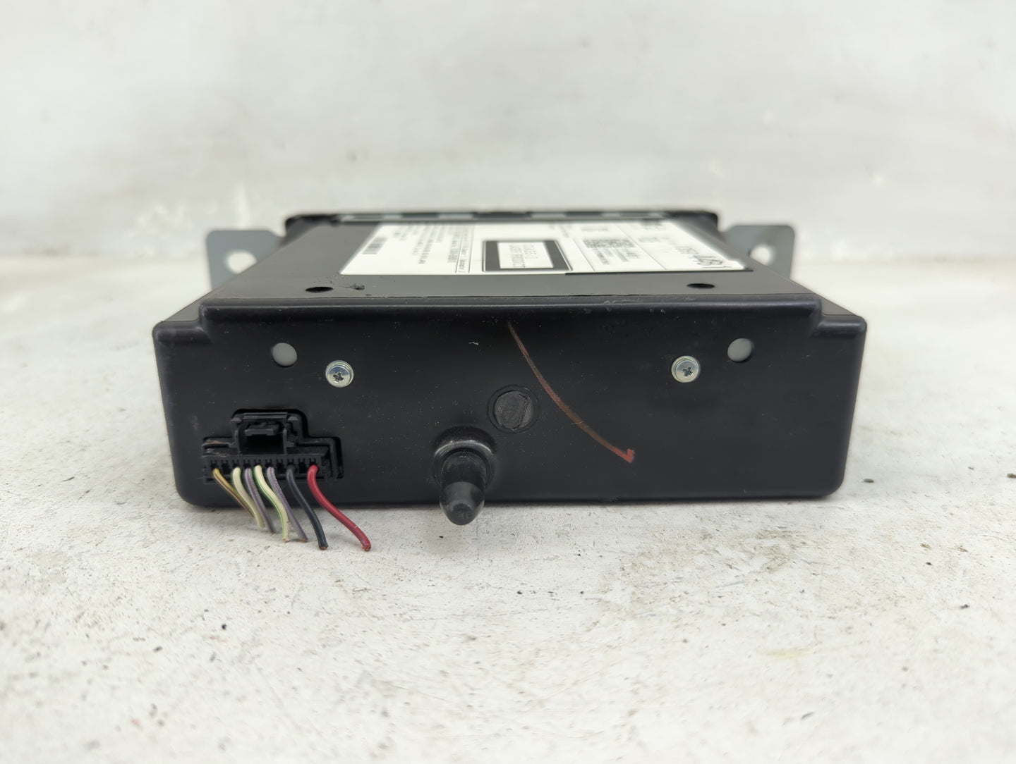 2016 Gmc Sierra 1500 Radio AM FM Cd Player Receiver Replacement P/N:13594481 Fits Fits 2017 OEM Used Auto Parts - Oemusedaut