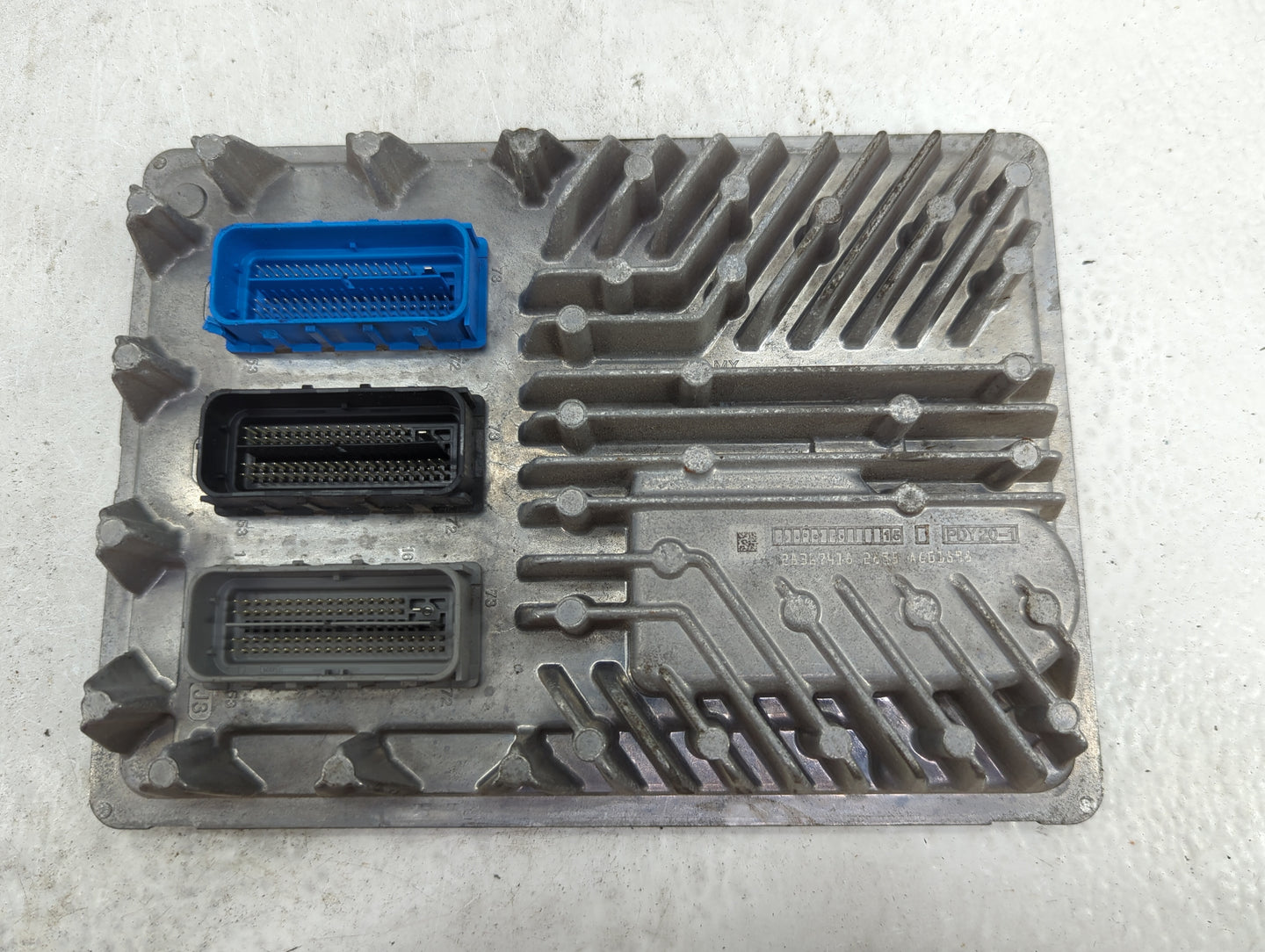 2014-2016 Gmc Sierra 1500 PCM Engine Control Computer ECU ECM PCU OEM P/N:12672965 12672537 Fits Fits 2014 2015 2016 OEM Use