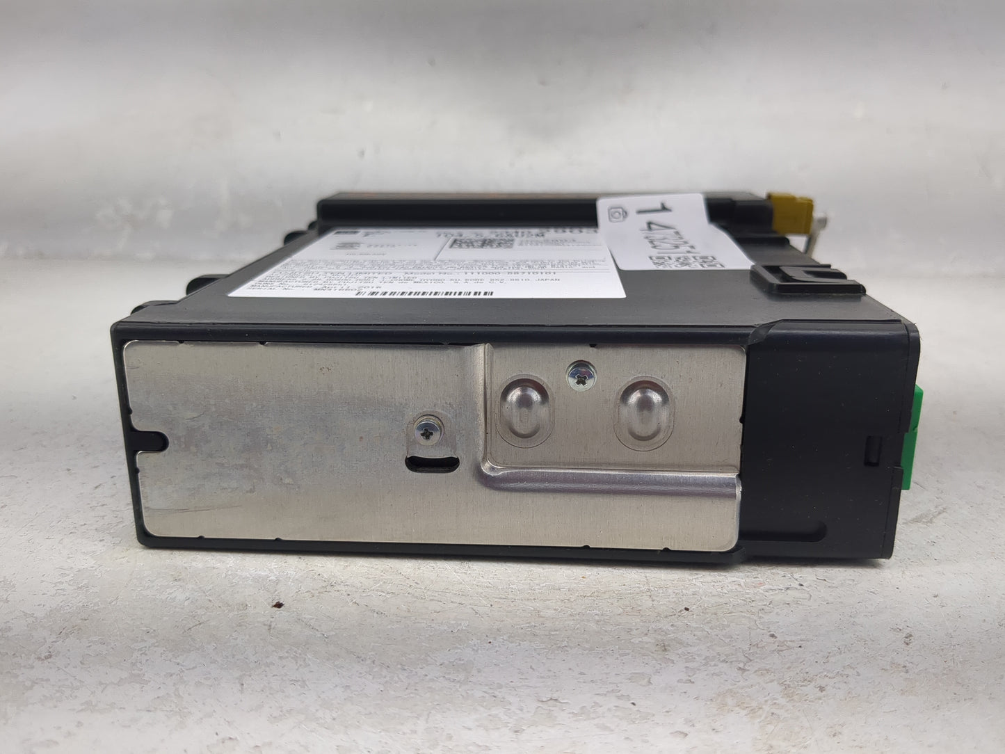 2016 Gmc Sierra 1500 Radio AM FM Cd Player Receiver Replacement P/N:23402903 Fits OEM Used Auto Parts - Oemusedautoparts1.co