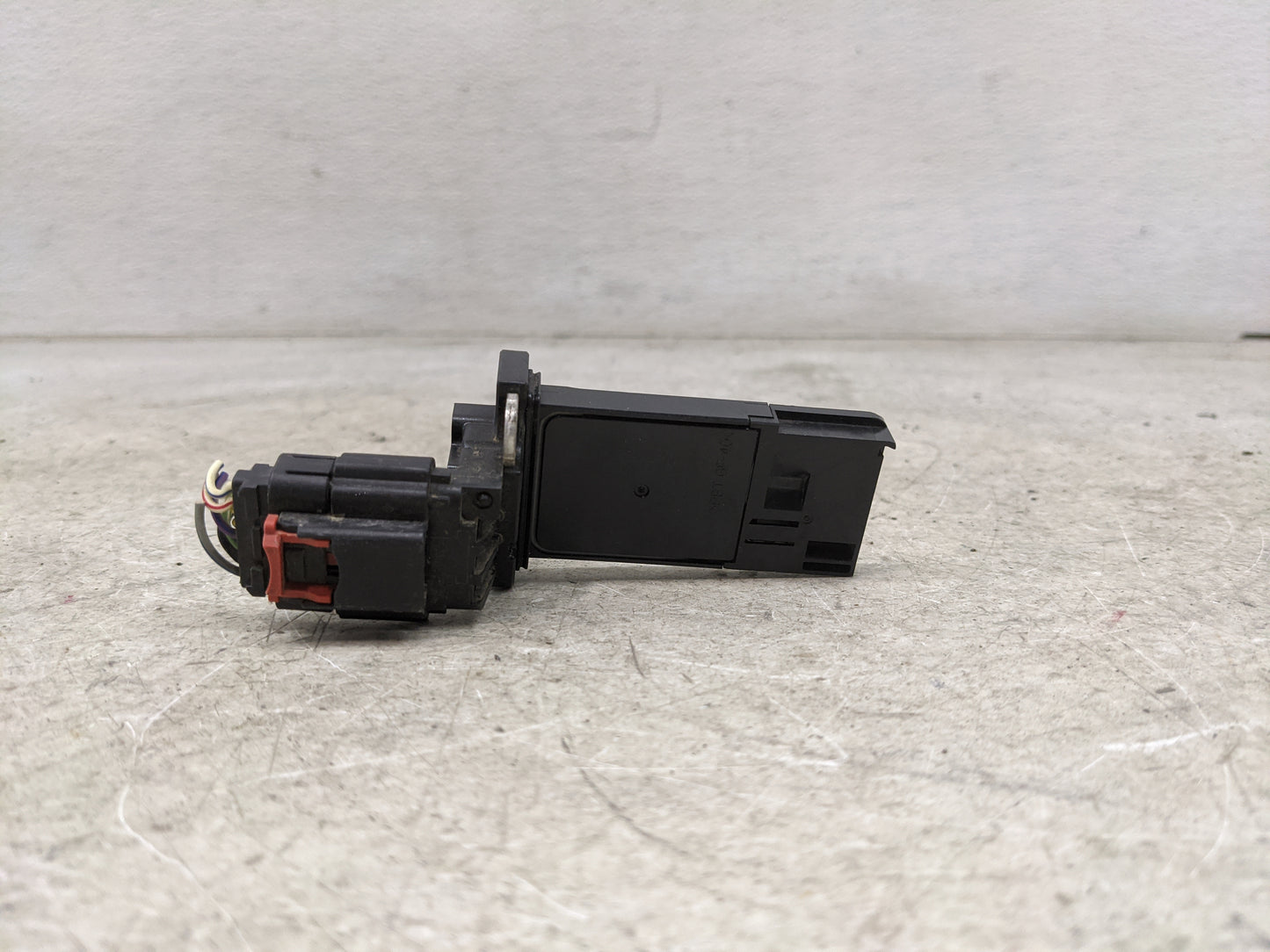 2014-2019 Gmc Sierra 1500 Mass Air Flow Meter Maf 1485733 - Oemusedautoparts1.com