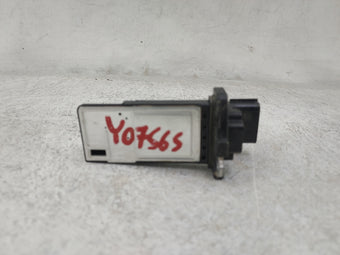 compare product 2014-2019 Gmc Sierra 1500 Mass Air Flow Meter Maf 1486598
