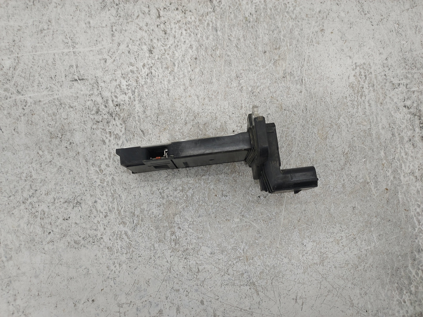 2014-2019 Gmc Sierra 1500 Mass Air Flow Meter Maf 1486598 - Oemusedautoparts1.com