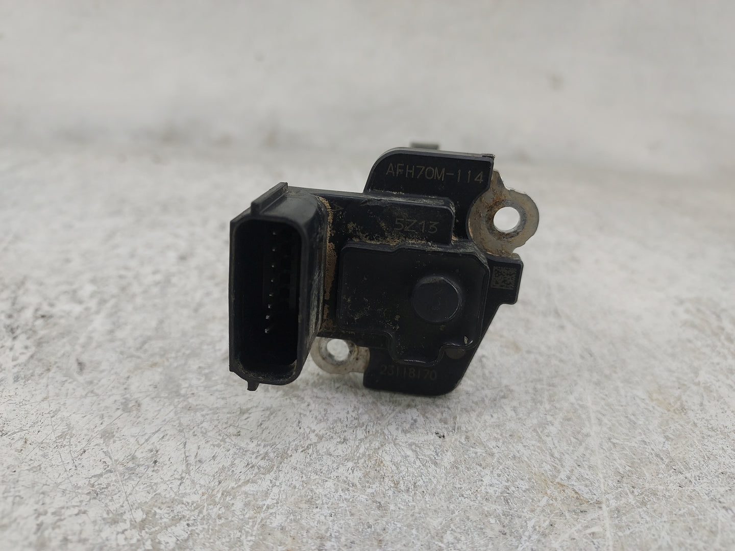 2014-2019 Gmc Sierra 1500 Mass Air Flow Meter Maf 1486598 - Oemusedautoparts1.com