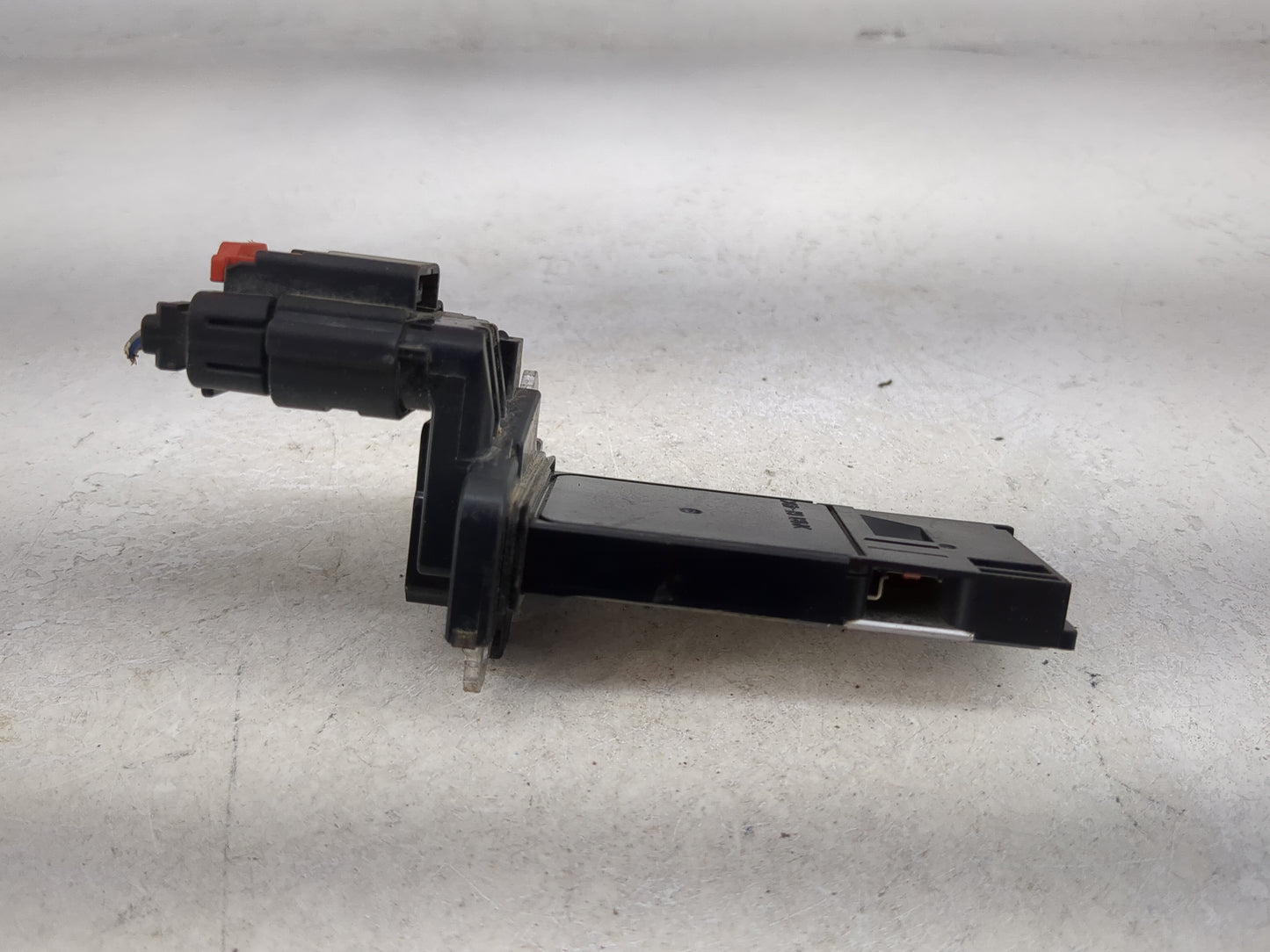 2014-2019 Gmc Sierra 1500 Mass Air Flow Meter Maf 1486722 - Oemusedautoparts1.com