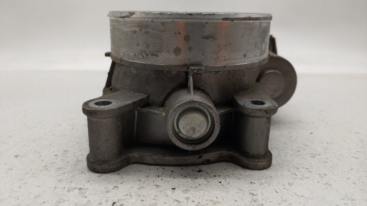 2014-2018 Gmc Sierra 1500 Throttle Body P/N:12678224 12617792 Fits Fits 2014 2015 2016 2017 2018 2019 OEM Used Auto Parts - 