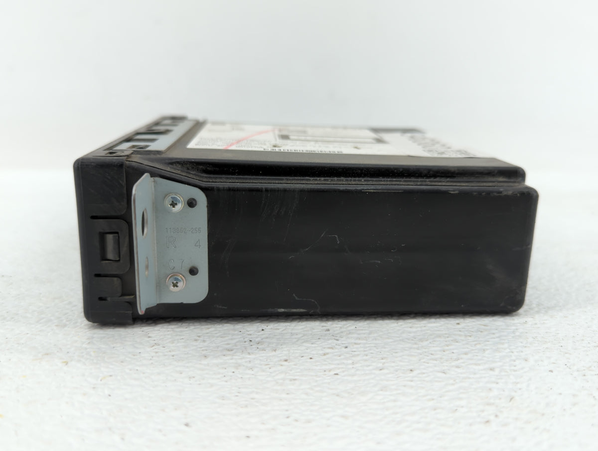 2015-2018 Gmc Sierra 1500 Am Fm Cd Player Radio Receiver - Oemusedautoparts1.com
