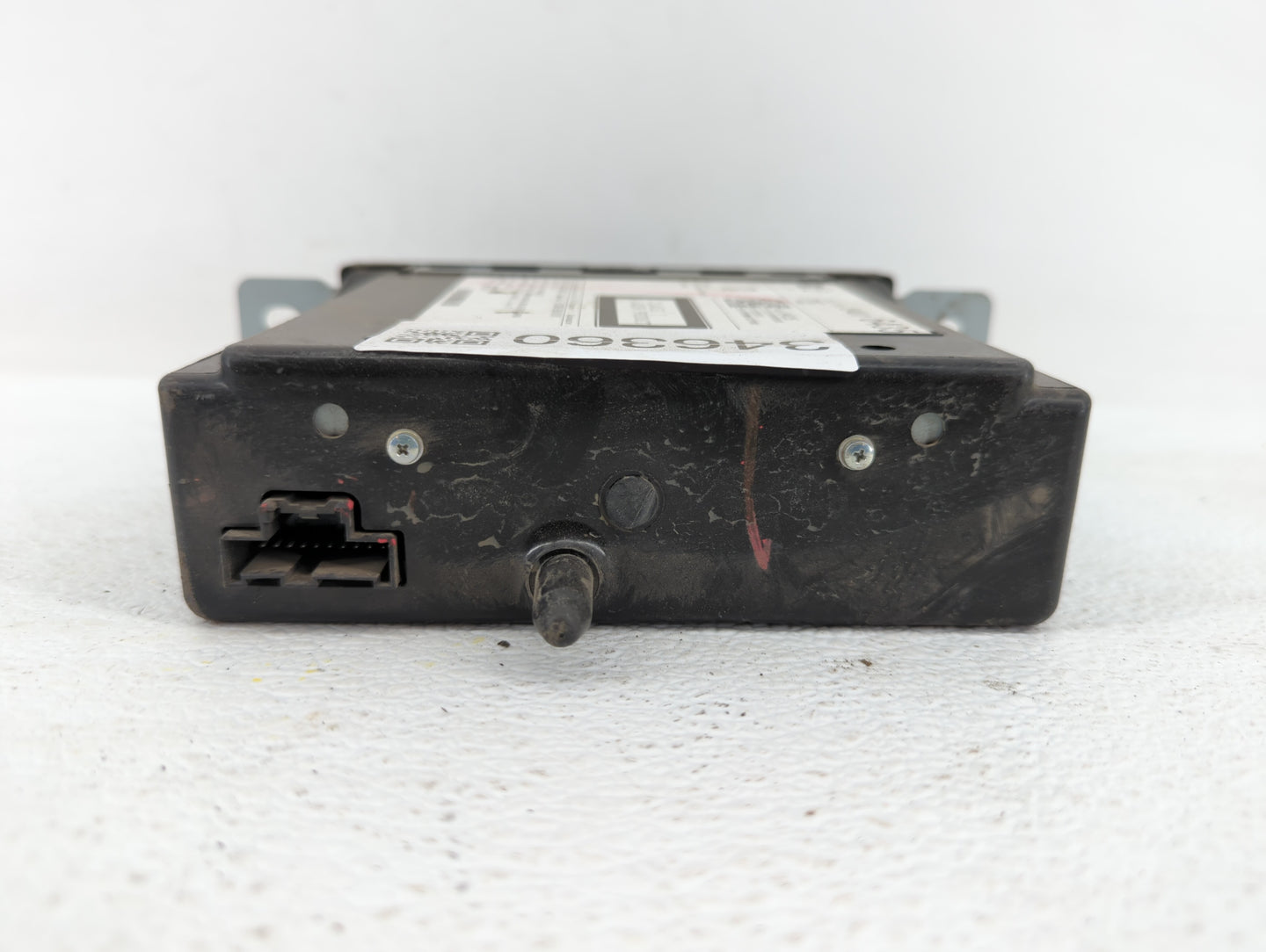 2015-2018 Gmc Sierra 1500 Am Fm Cd Player Radio Receiver - Oemusedautoparts1.com